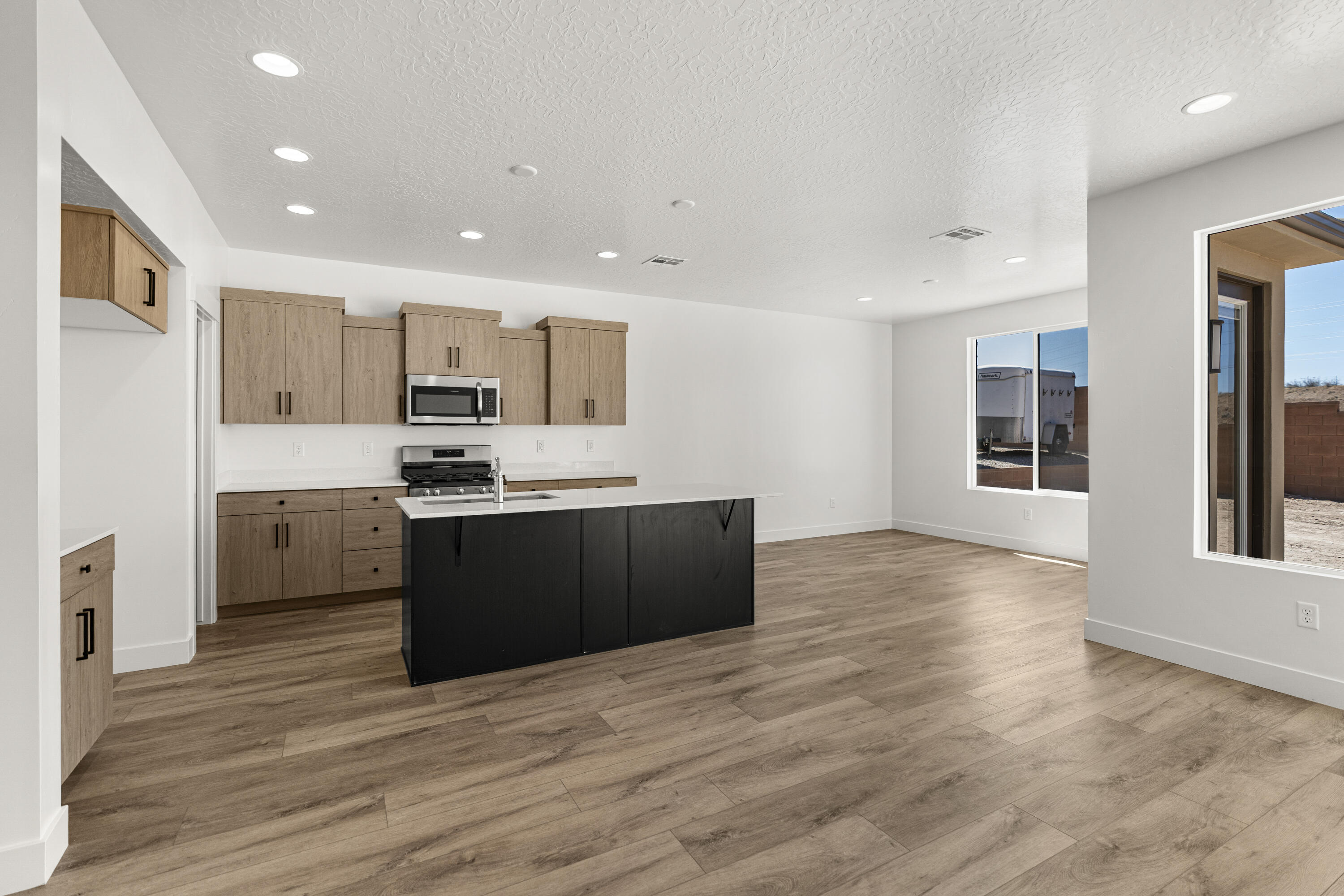 WHITE HILLS SUB - Residential
