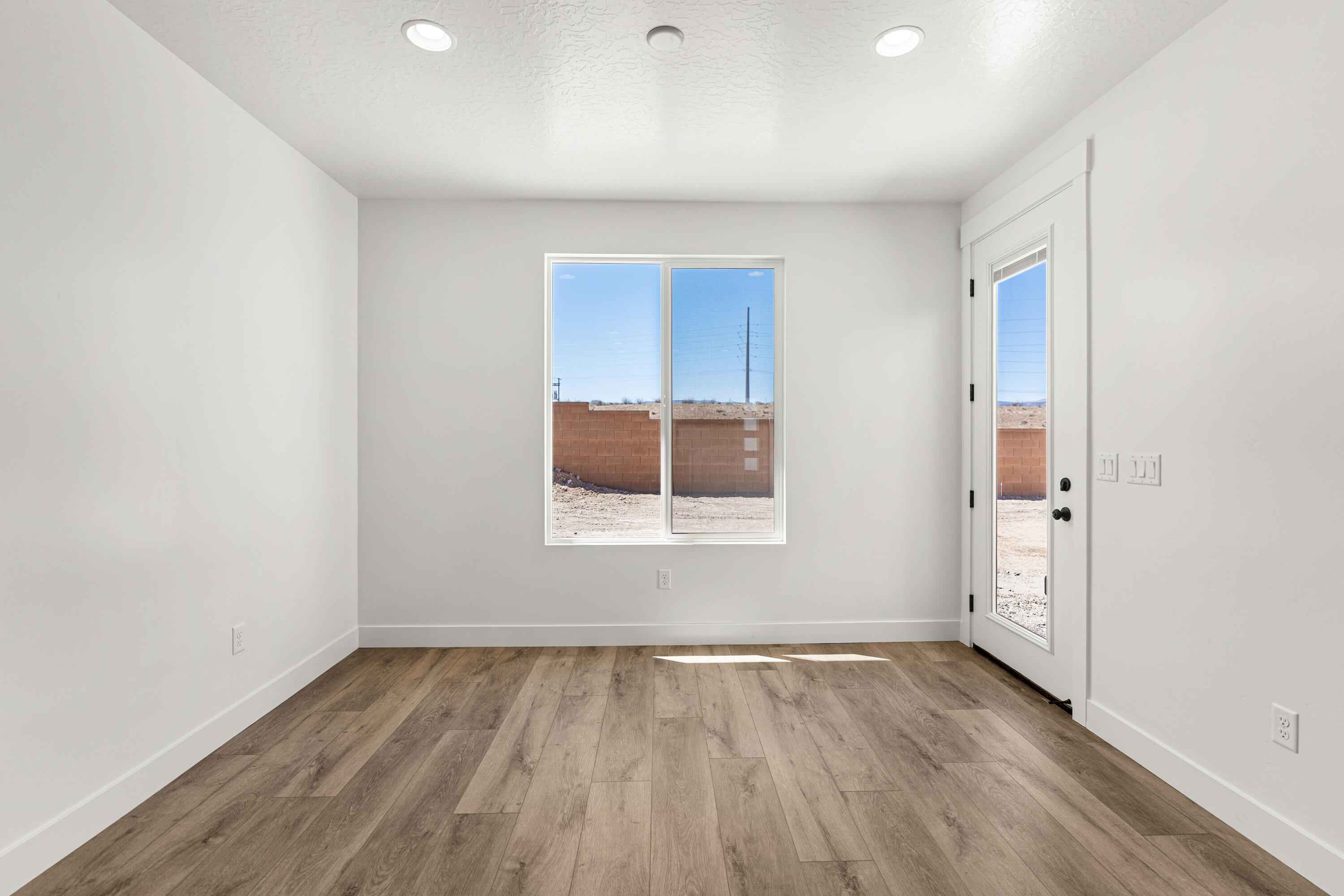 WHITE HILLS SUB - Residential