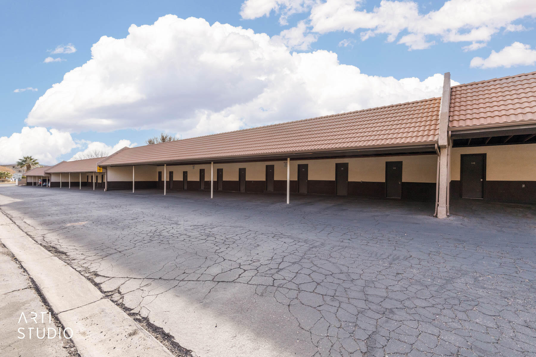 SPORTS VILLAGE - Residential