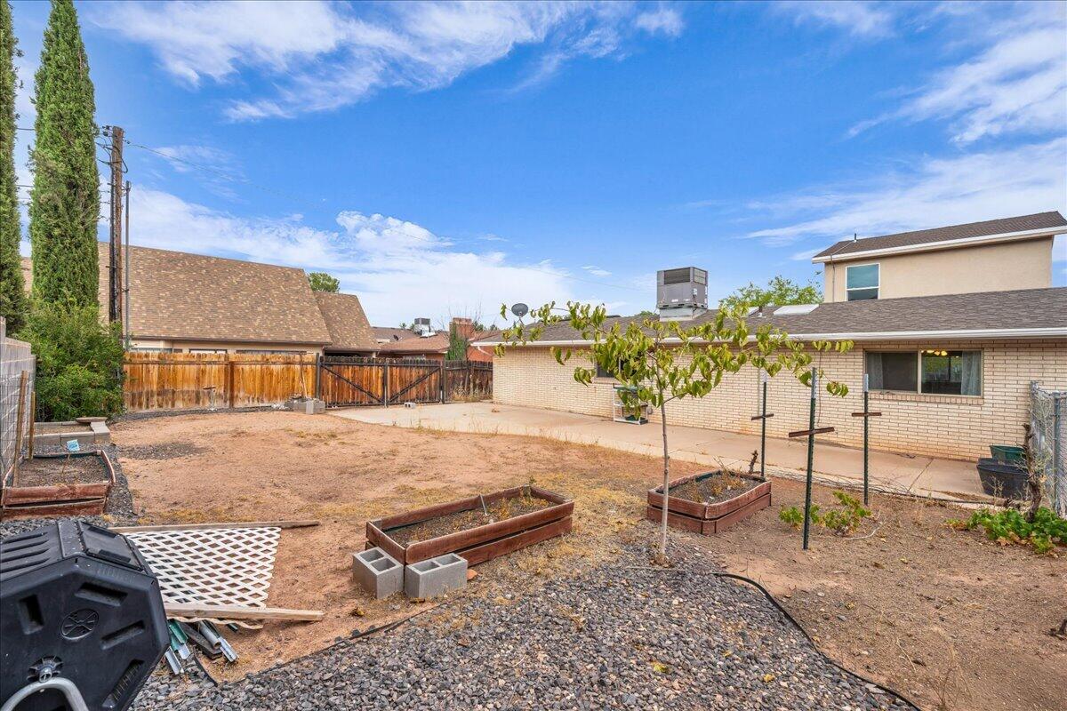 ST GEORGE TOWNSITE - Residential