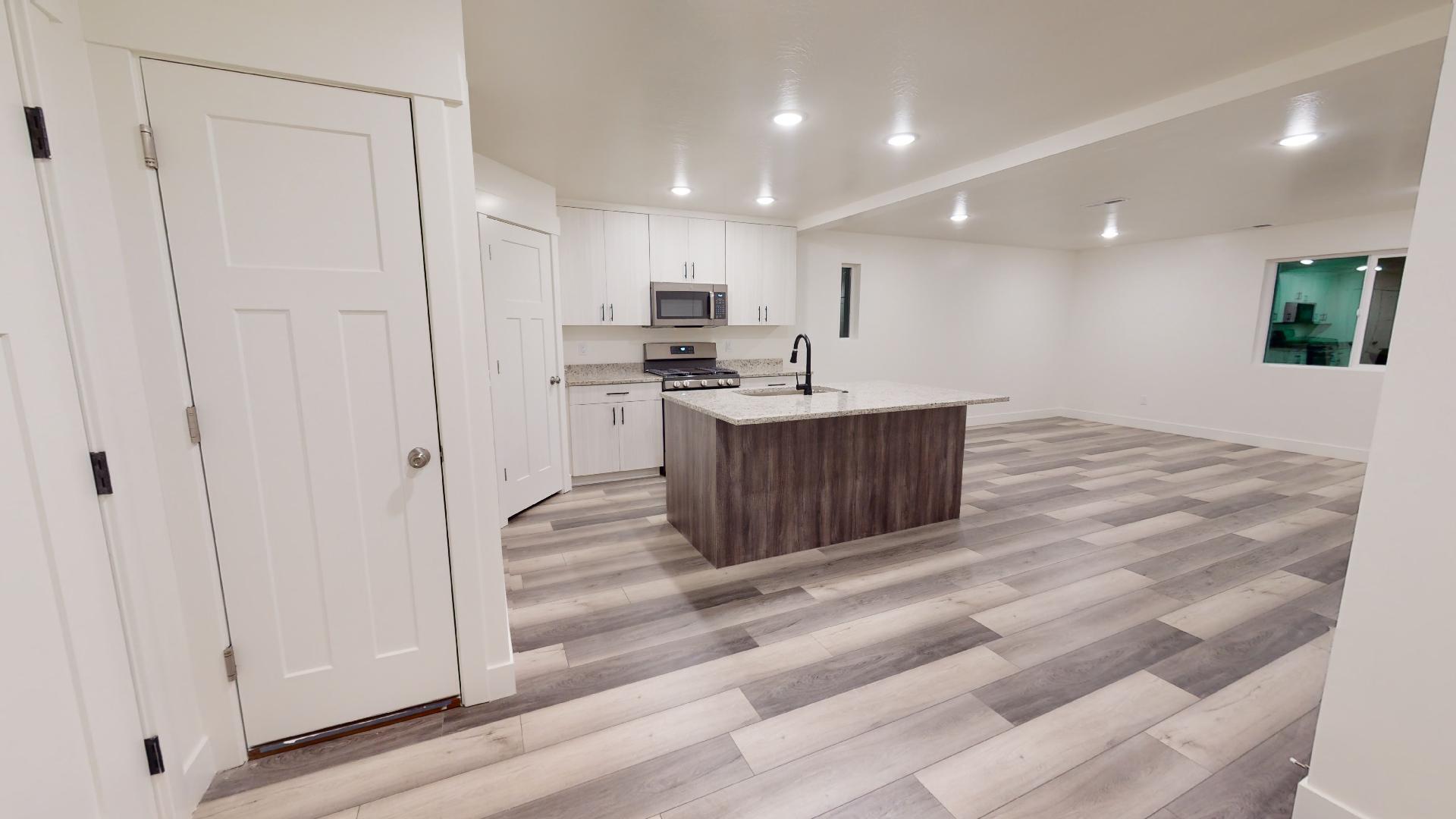 TRAILSIDE - Residential