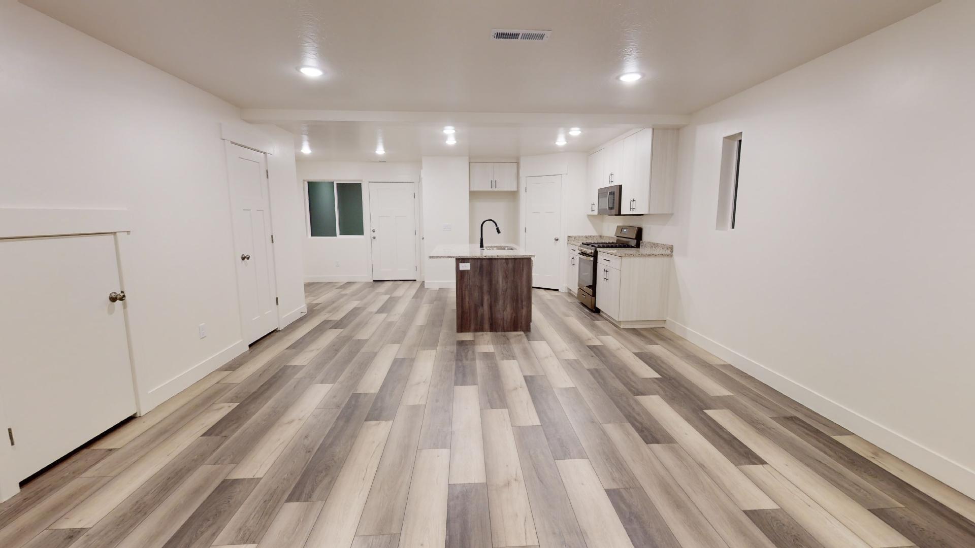 TRAILSIDE - Residential