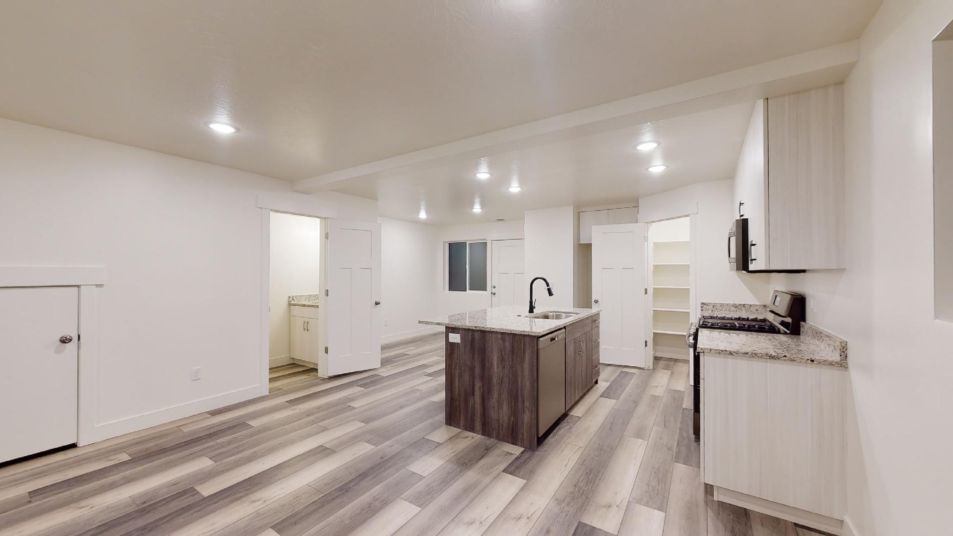 TRAILSIDE - Residential