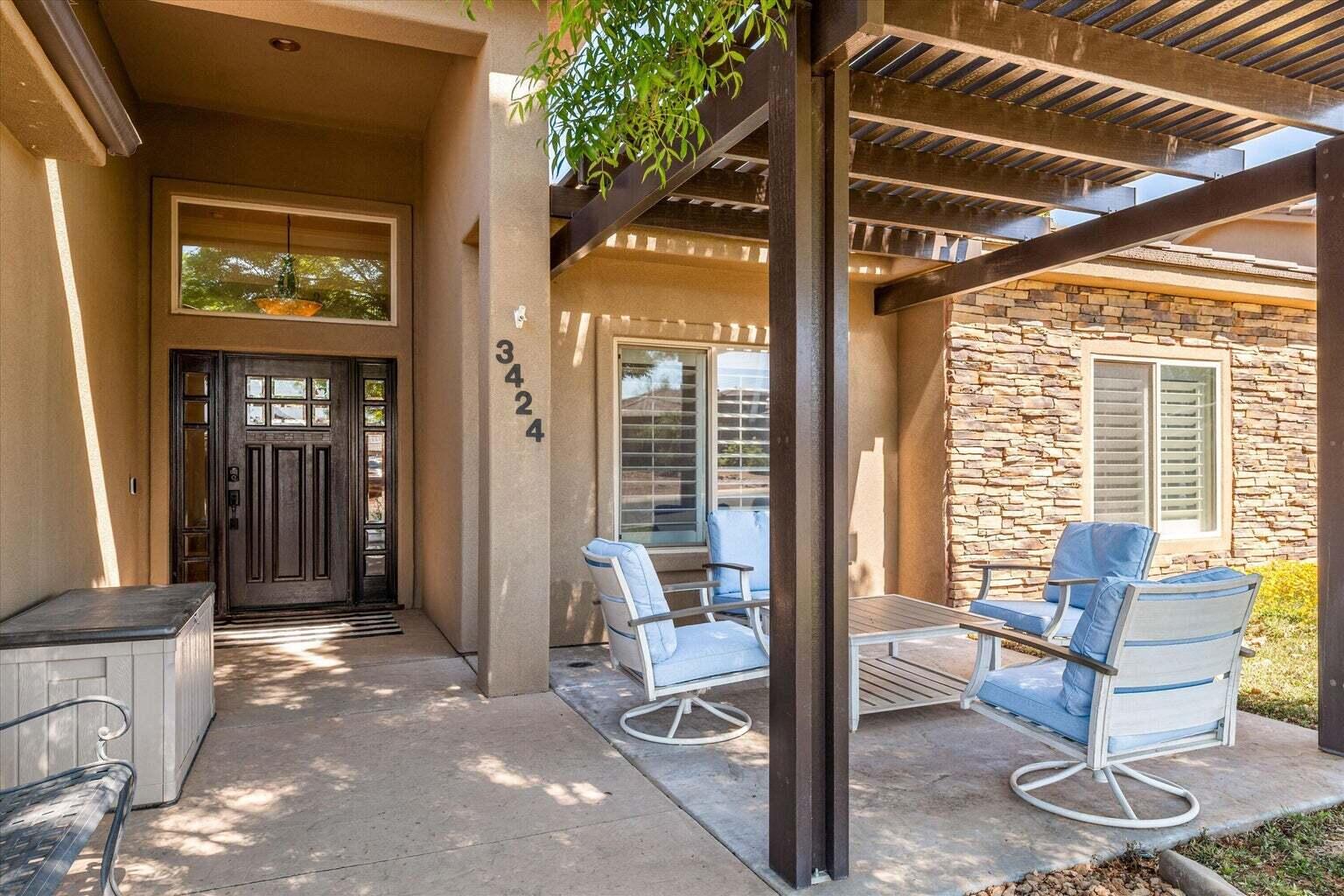 ROCK HAMPTON - Residential