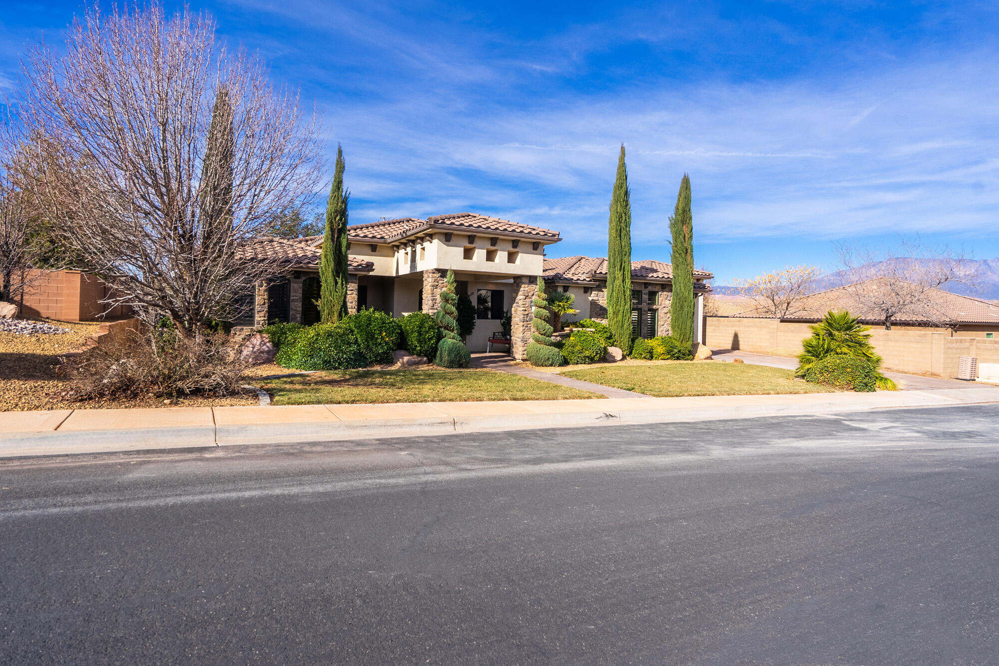 DIXIE SPRINGS - Residential