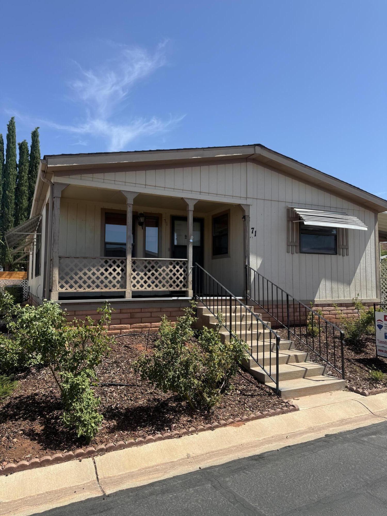 RAINBOW RIDGE MOBILE HOME PARK - Residential