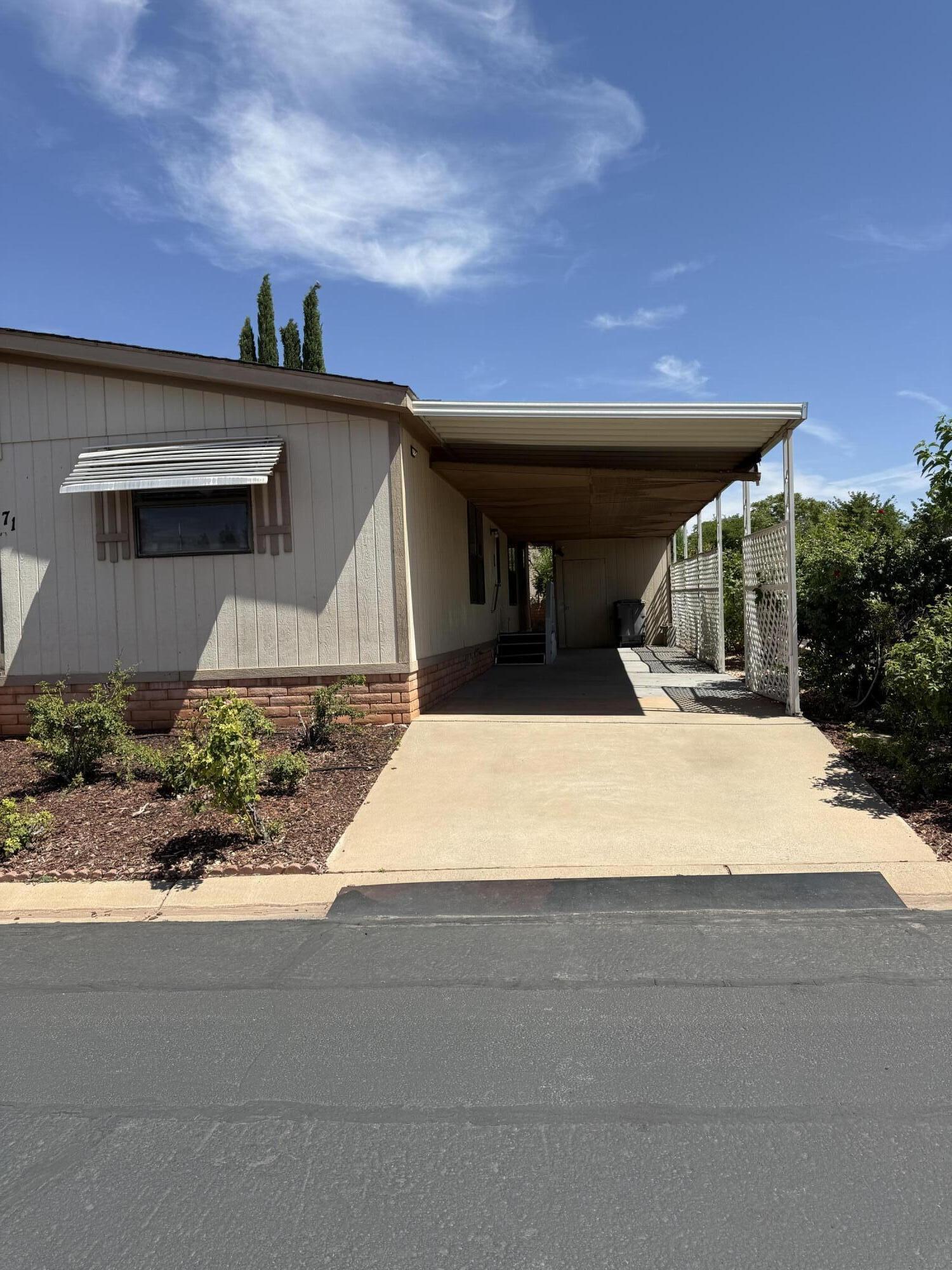 RAINBOW RIDGE MOBILE HOME PARK - Residential