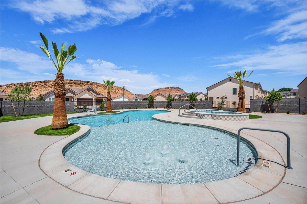 HERITAGE PLACE - Residential