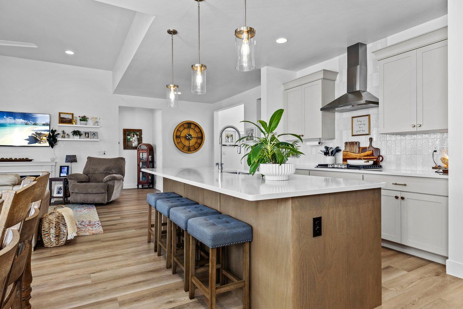 HERITAGE PLACE - Residential