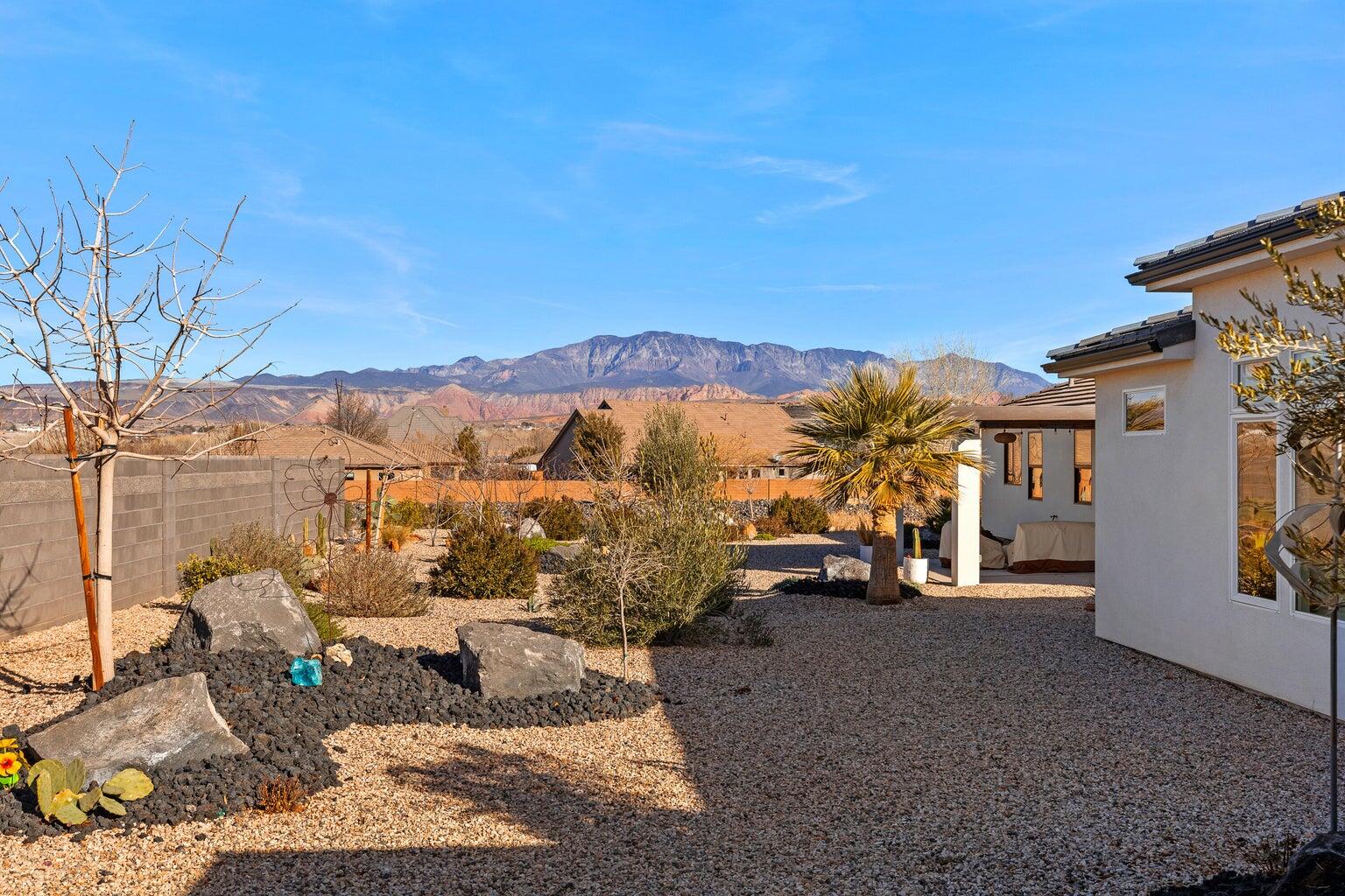 HERITAGE PLACE - Residential