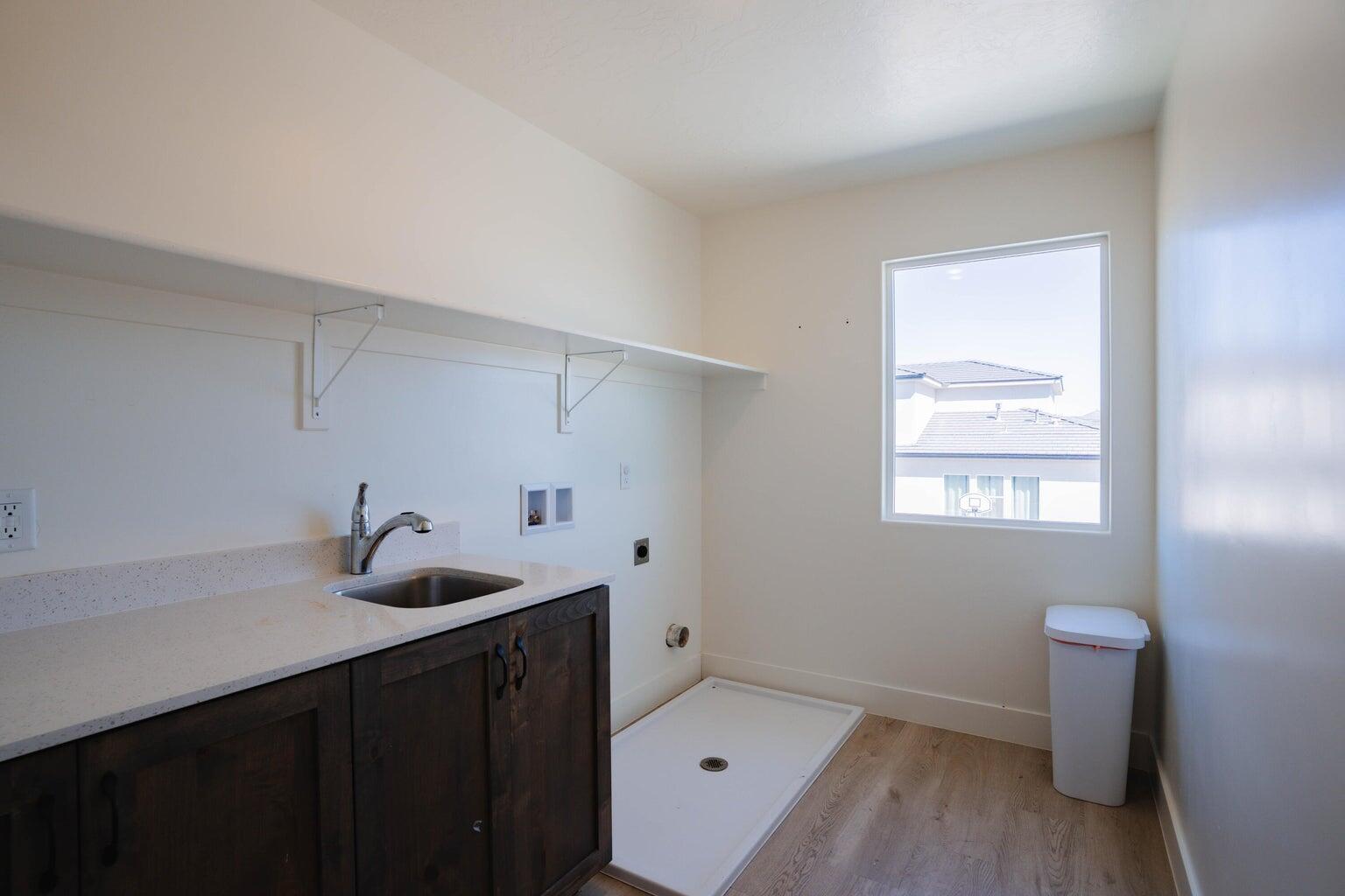 SAND RIDGE - Residential