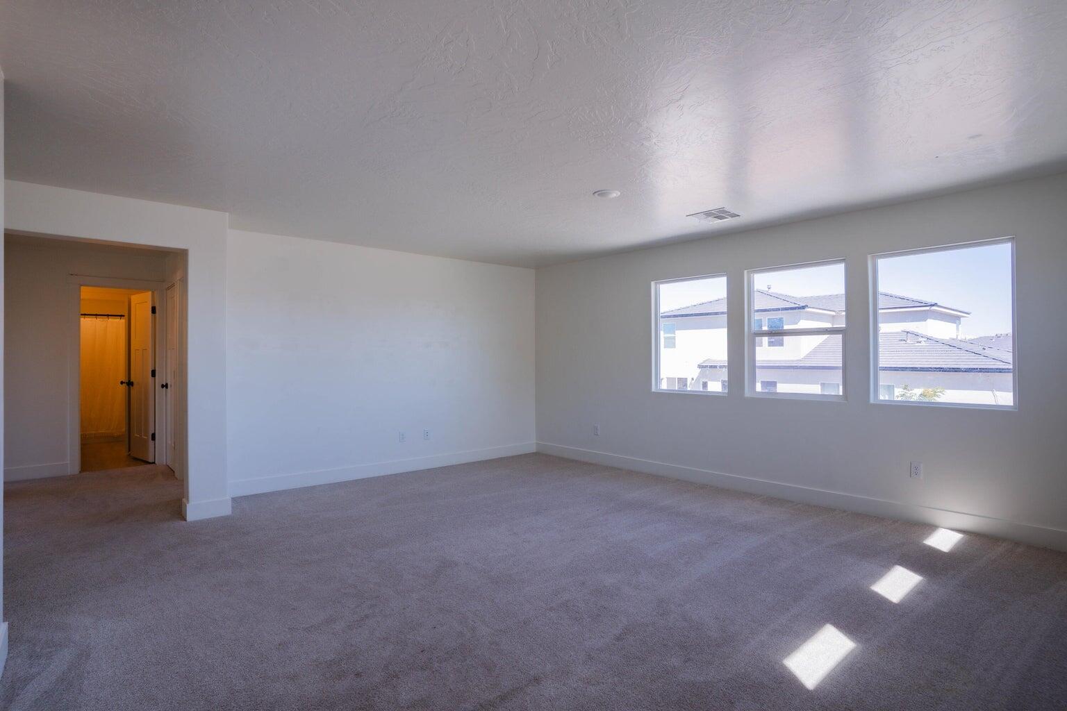 SAND RIDGE - Residential