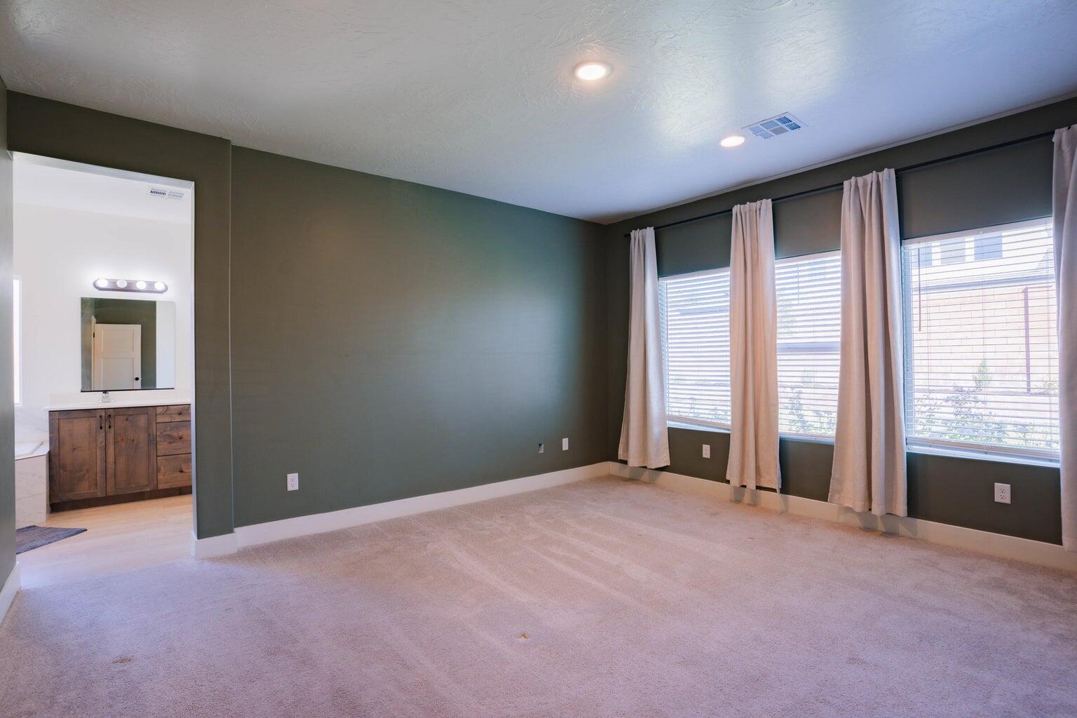SAND RIDGE - Residential