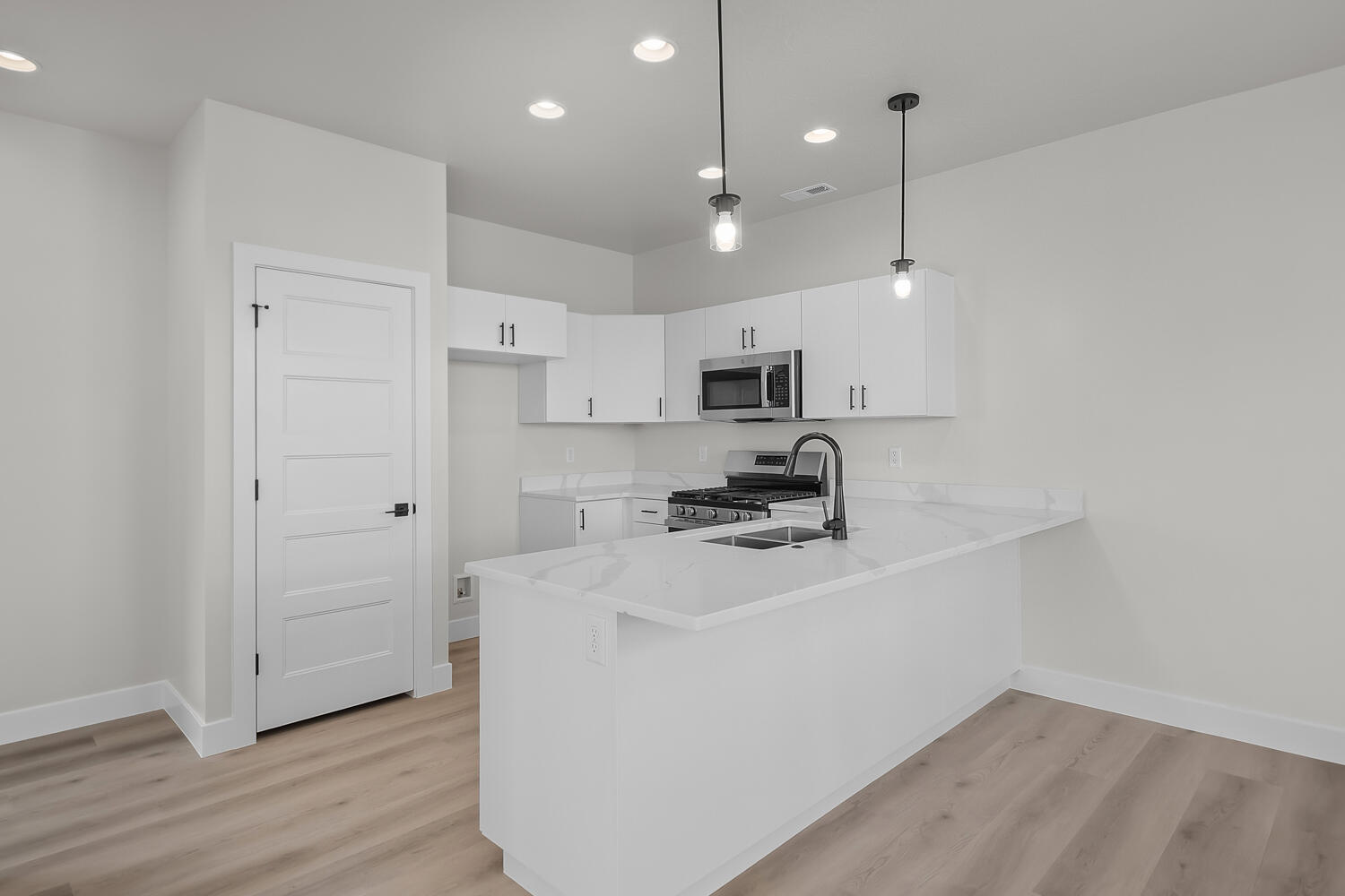 SOUTH DESERT PD - Residential