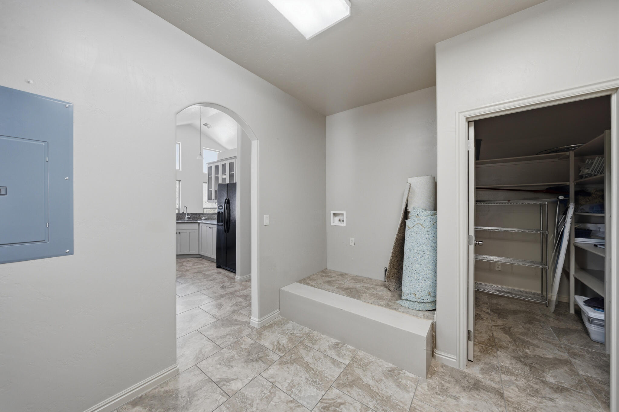 PAINTED HILLS RLINGTON HEIGHTS - Residential