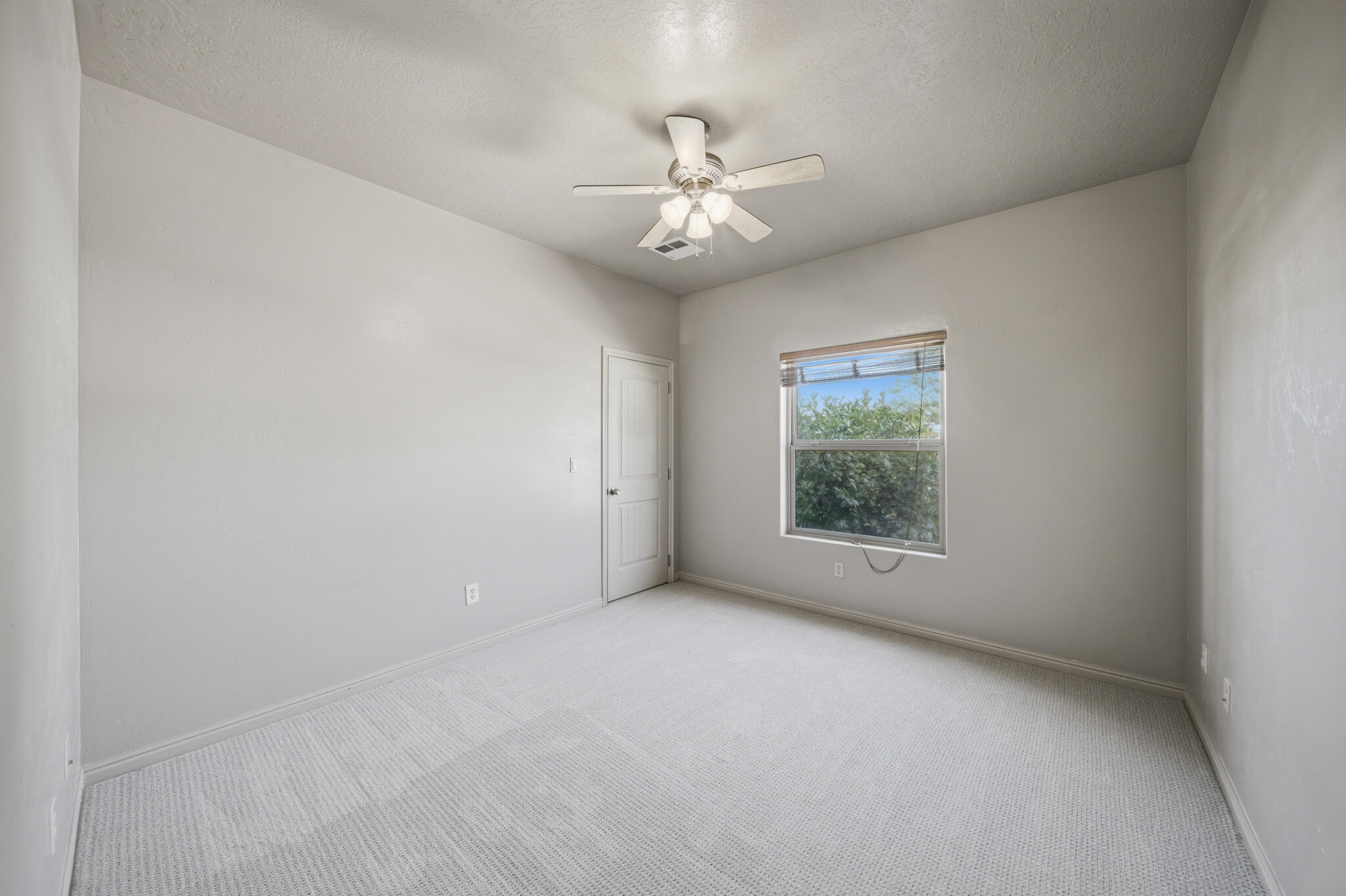 PAINTED HILLS RLINGTON HEIGHTS - Residential