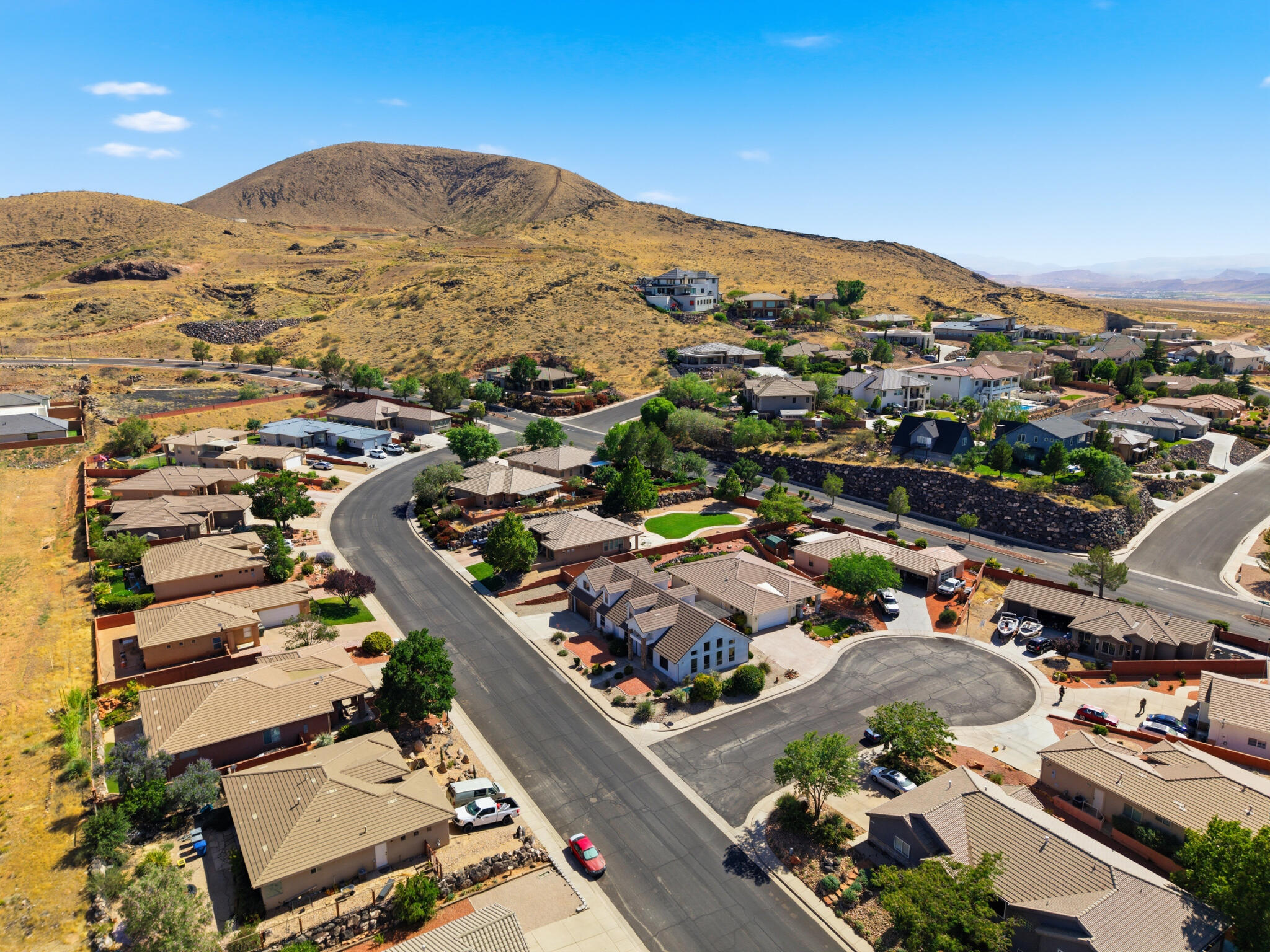 PAINTED HILLS RLINGTON HEIGHTS - Residential