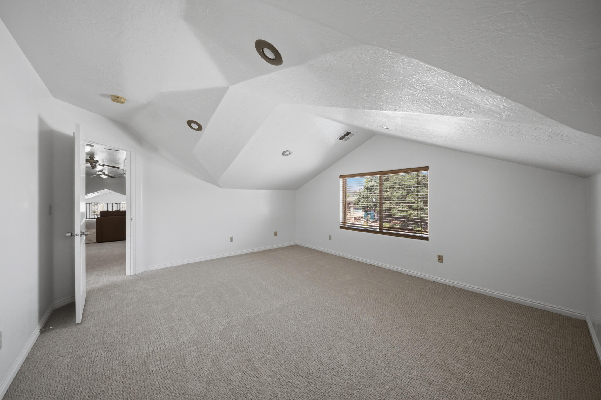 PAINTED HILLS RLINGTON HEIGHTS - Residential