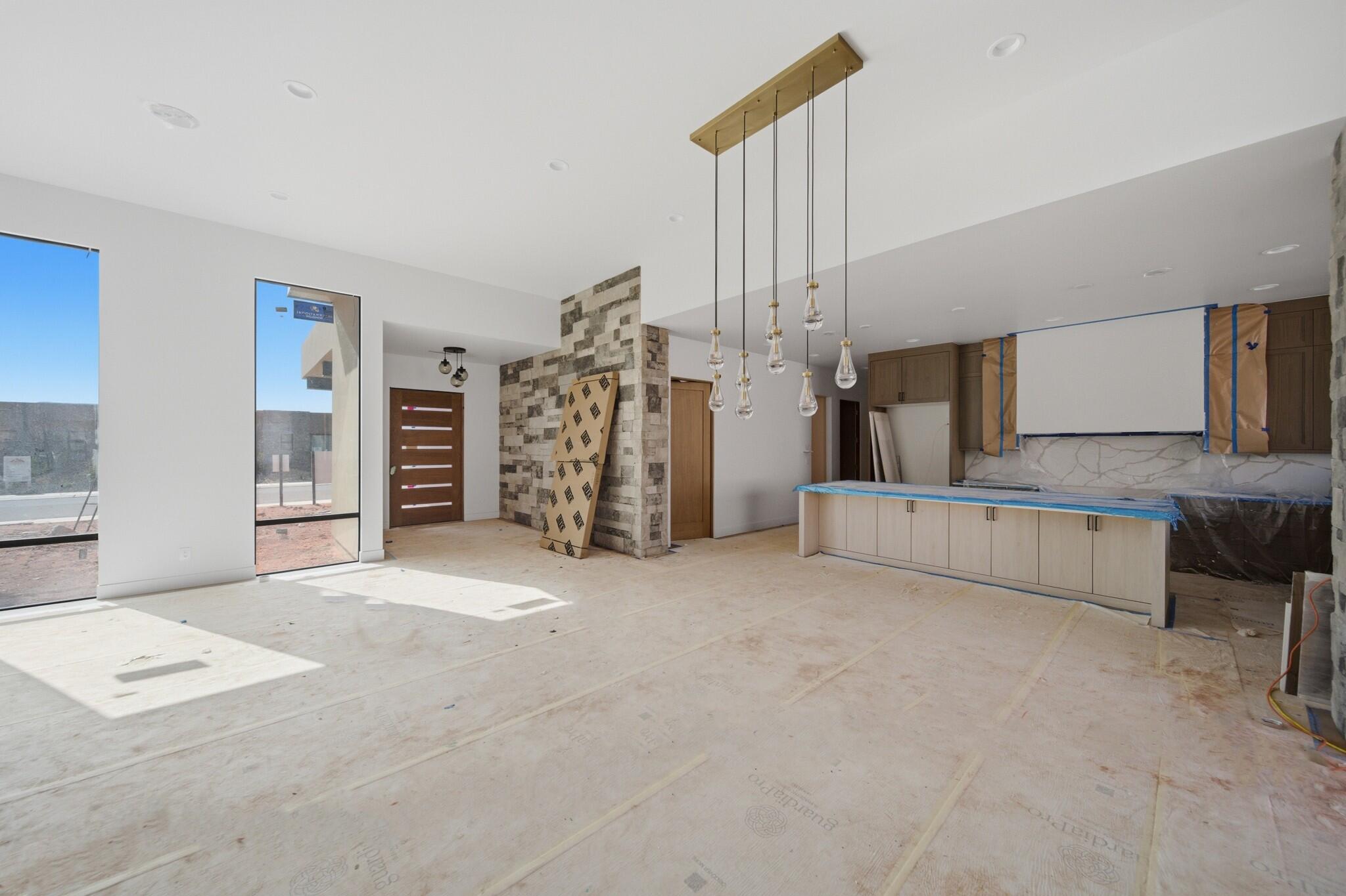 ESTATES AT SAND HOLLOW - Residential