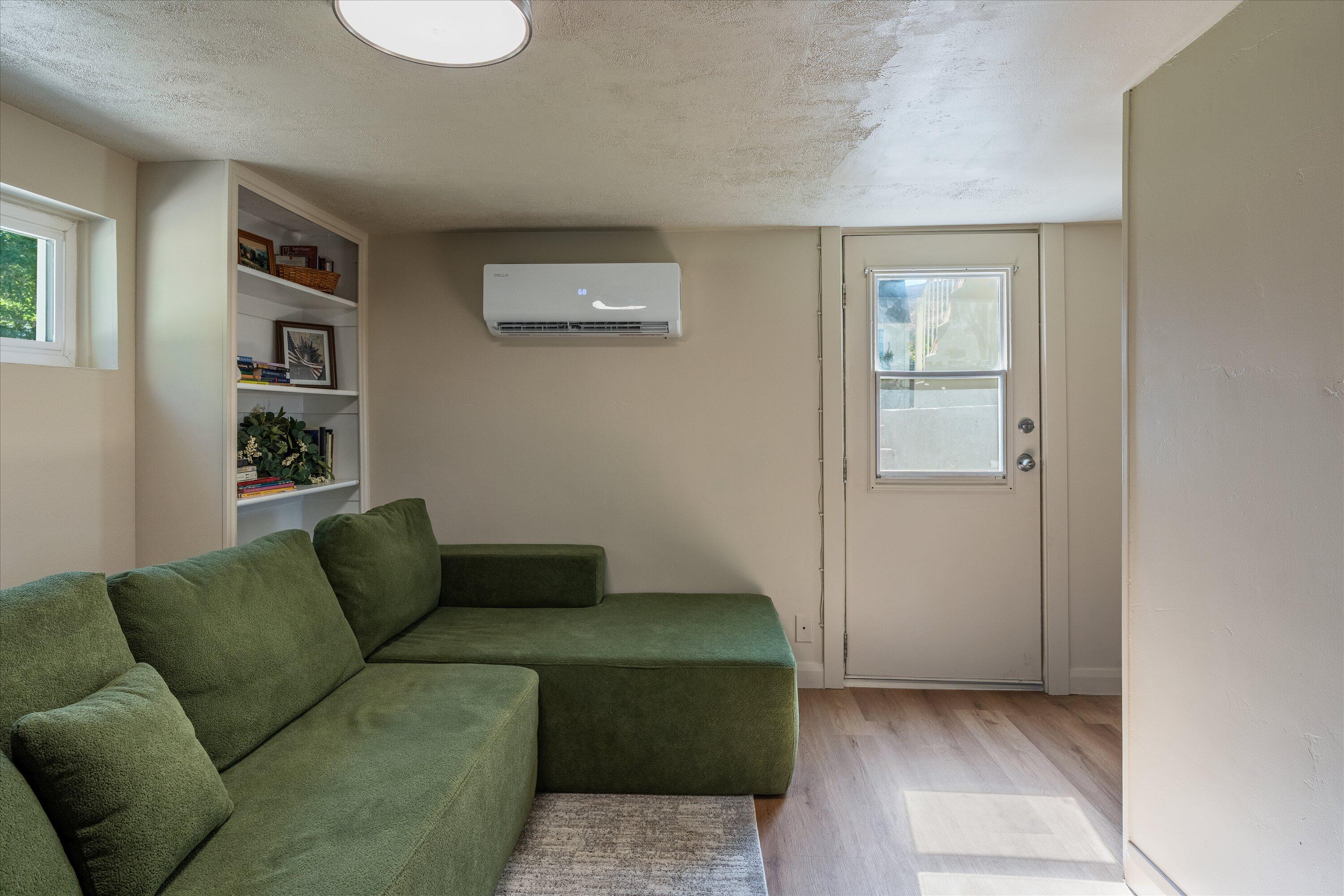 HURRICANE TOWNSITE - Residential
