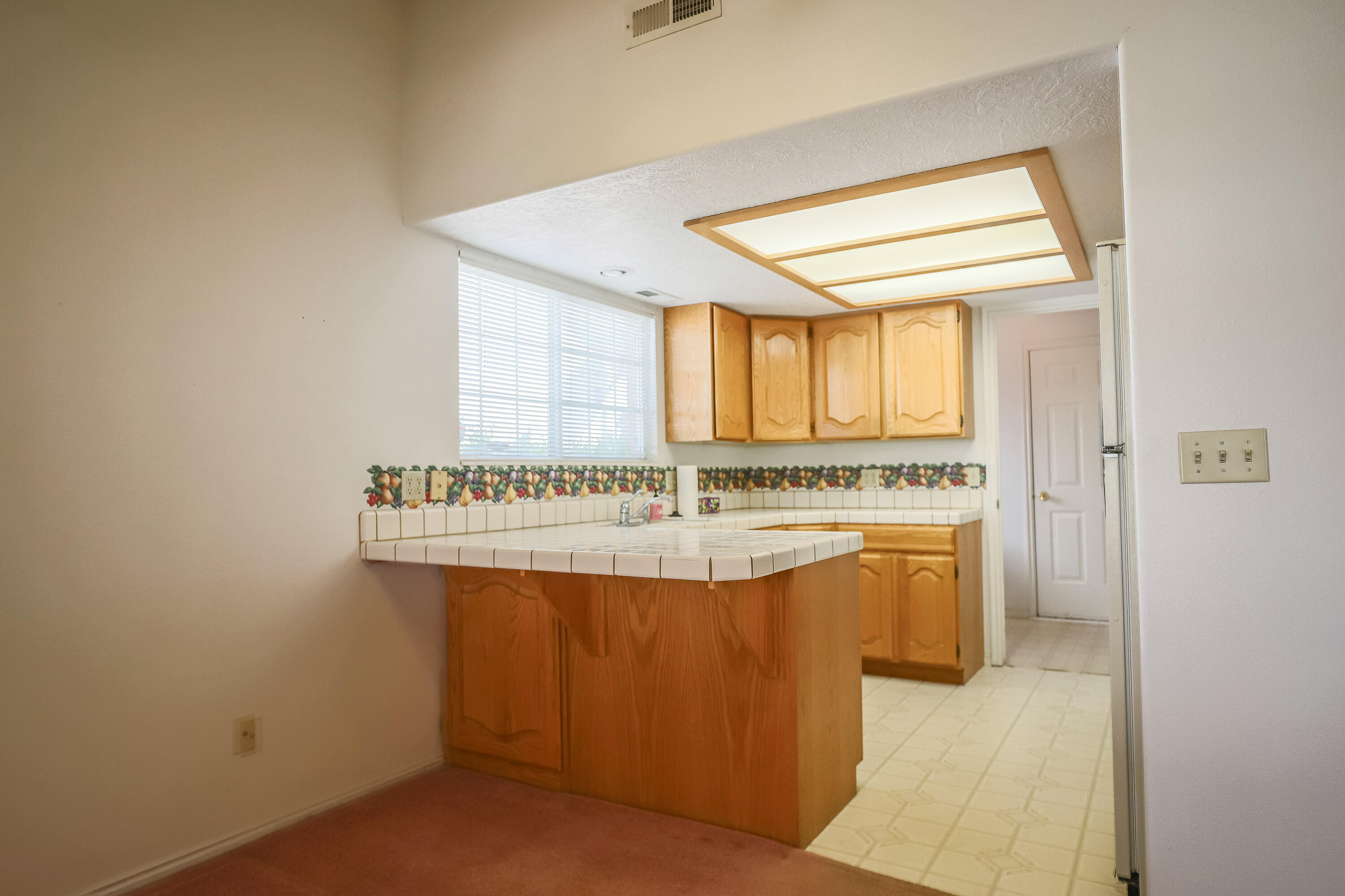 CREEKSIDE HOMES - Residential