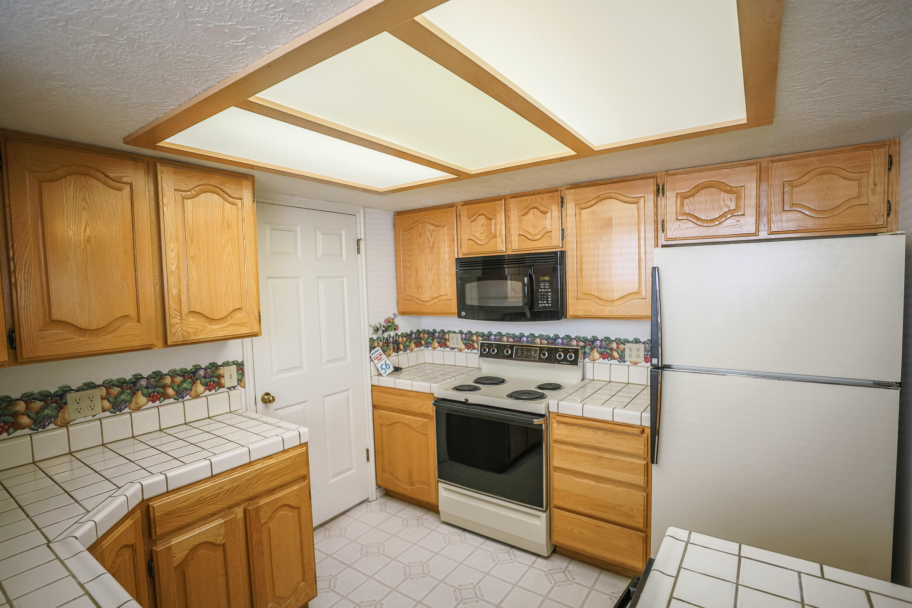 CREEKSIDE HOMES - Residential