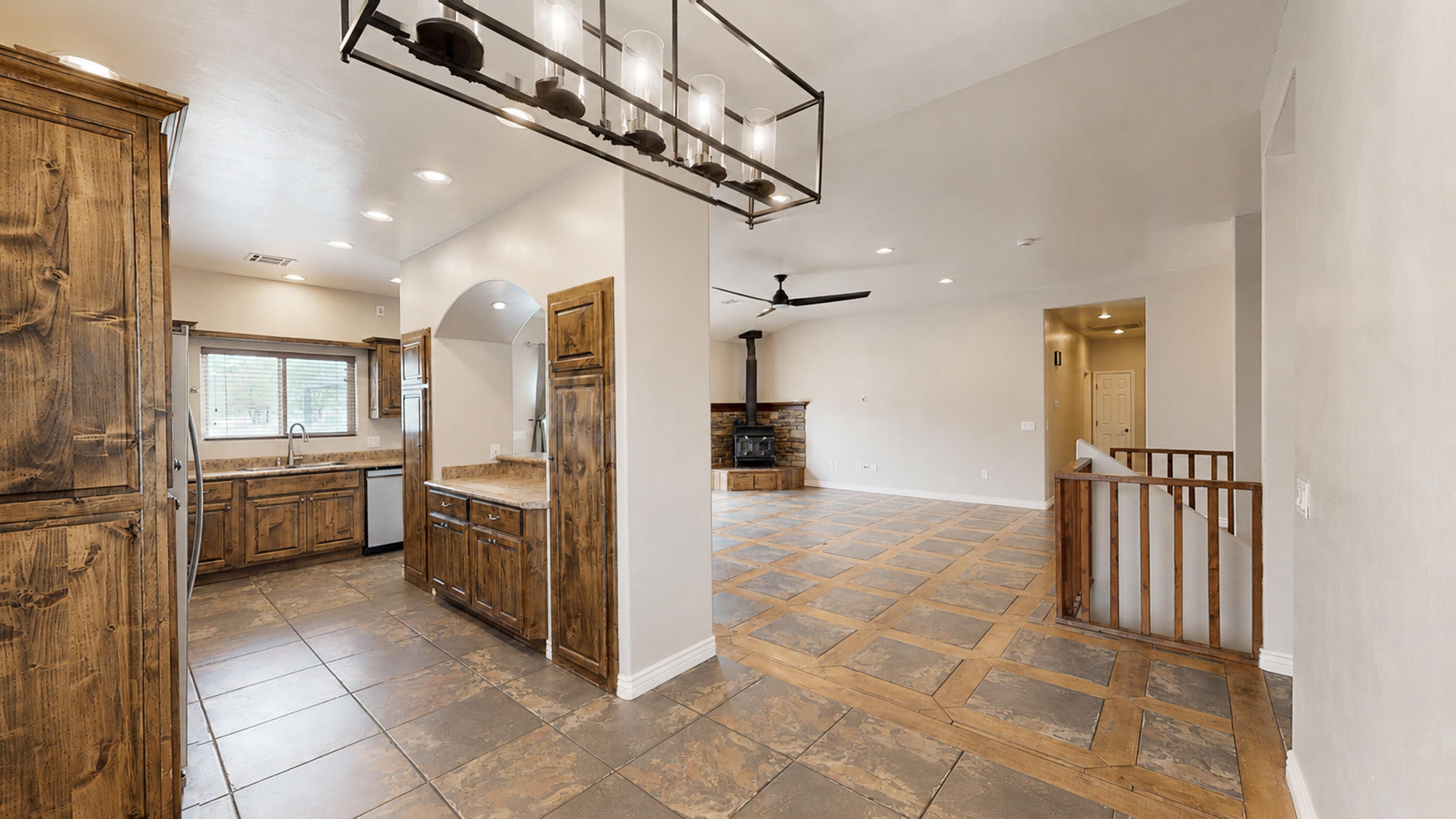 PARADISE ESTATES - Residential