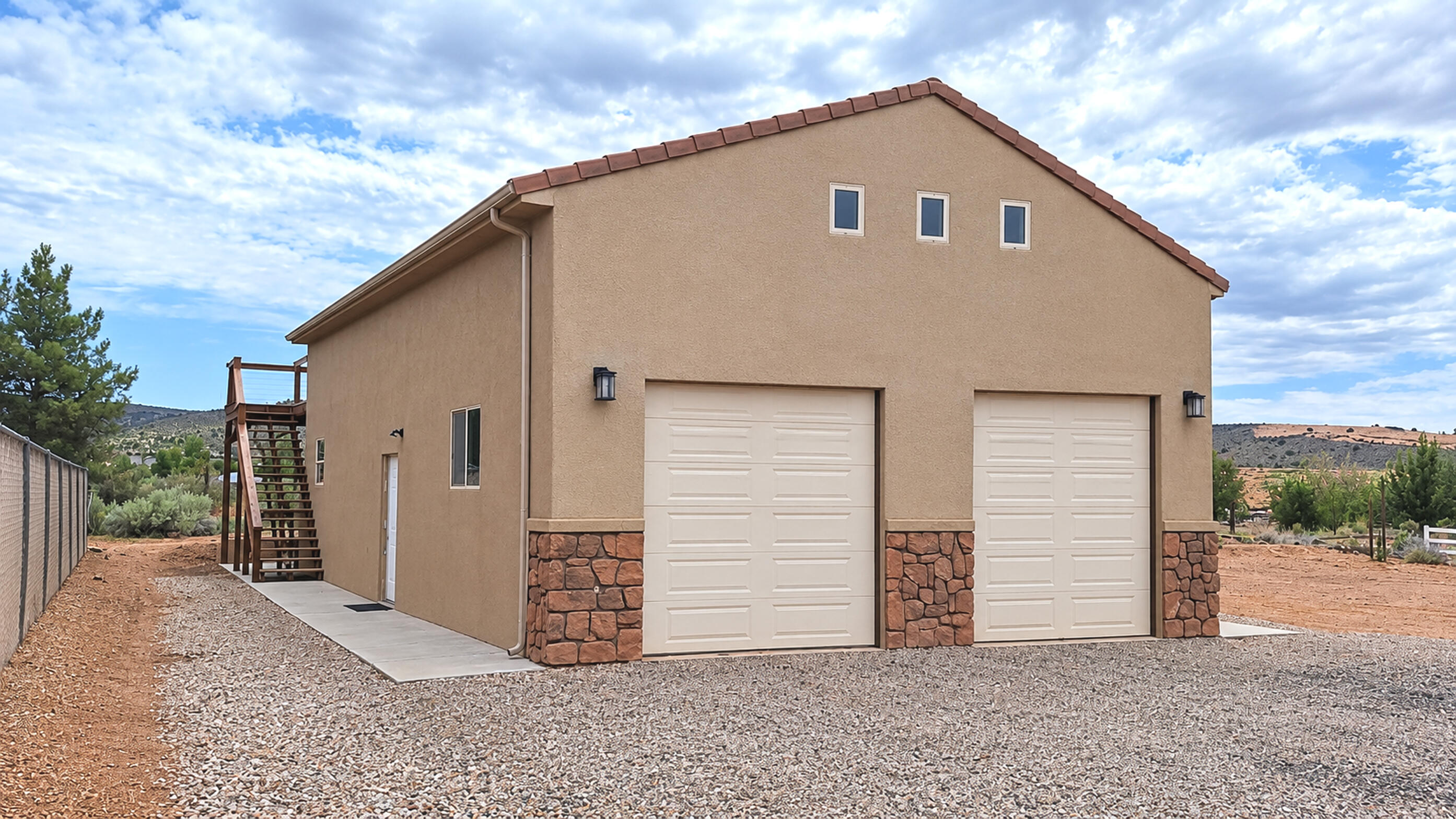 PARADISE ESTATES - Residential