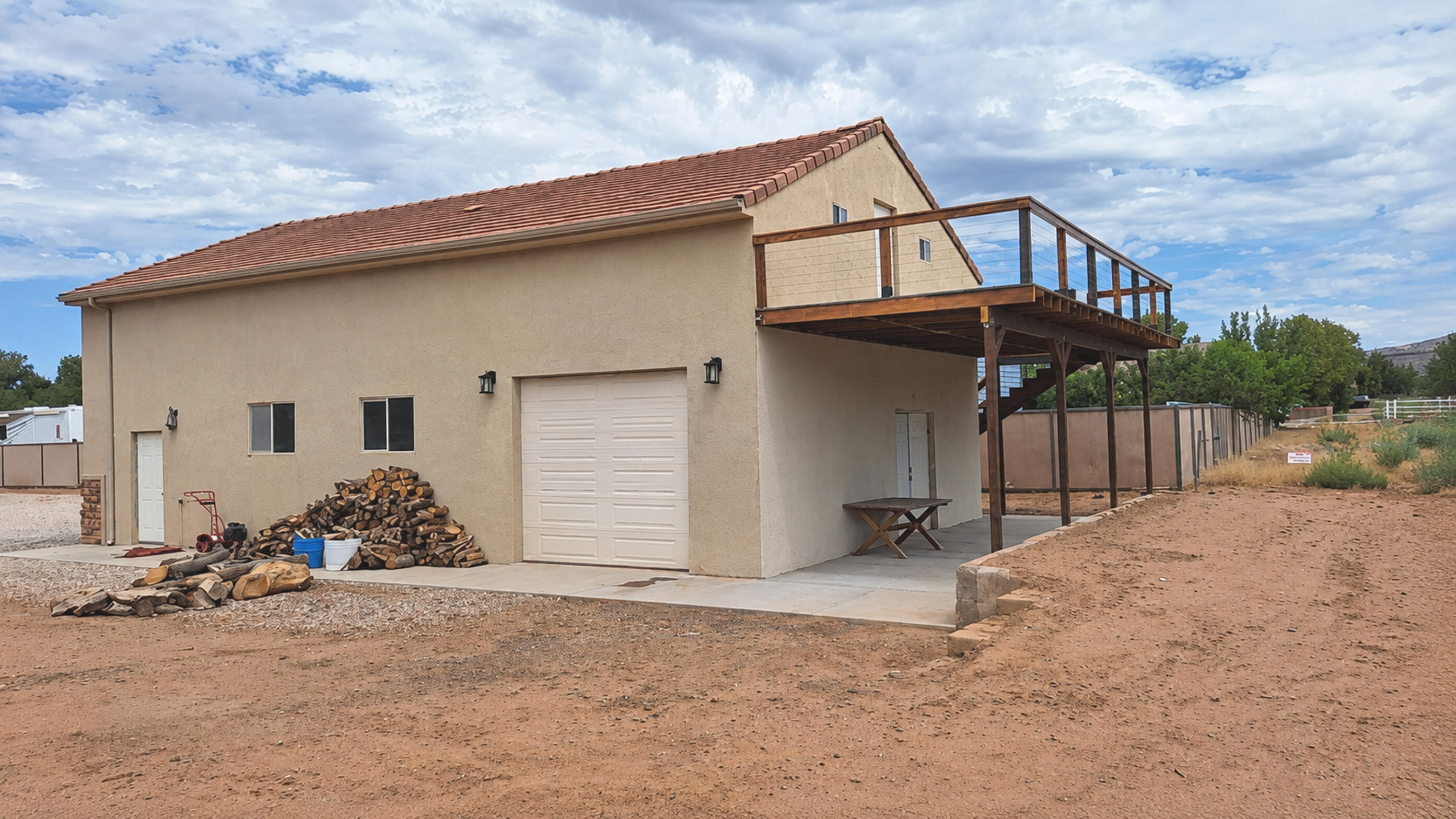 PARADISE ESTATES - Residential