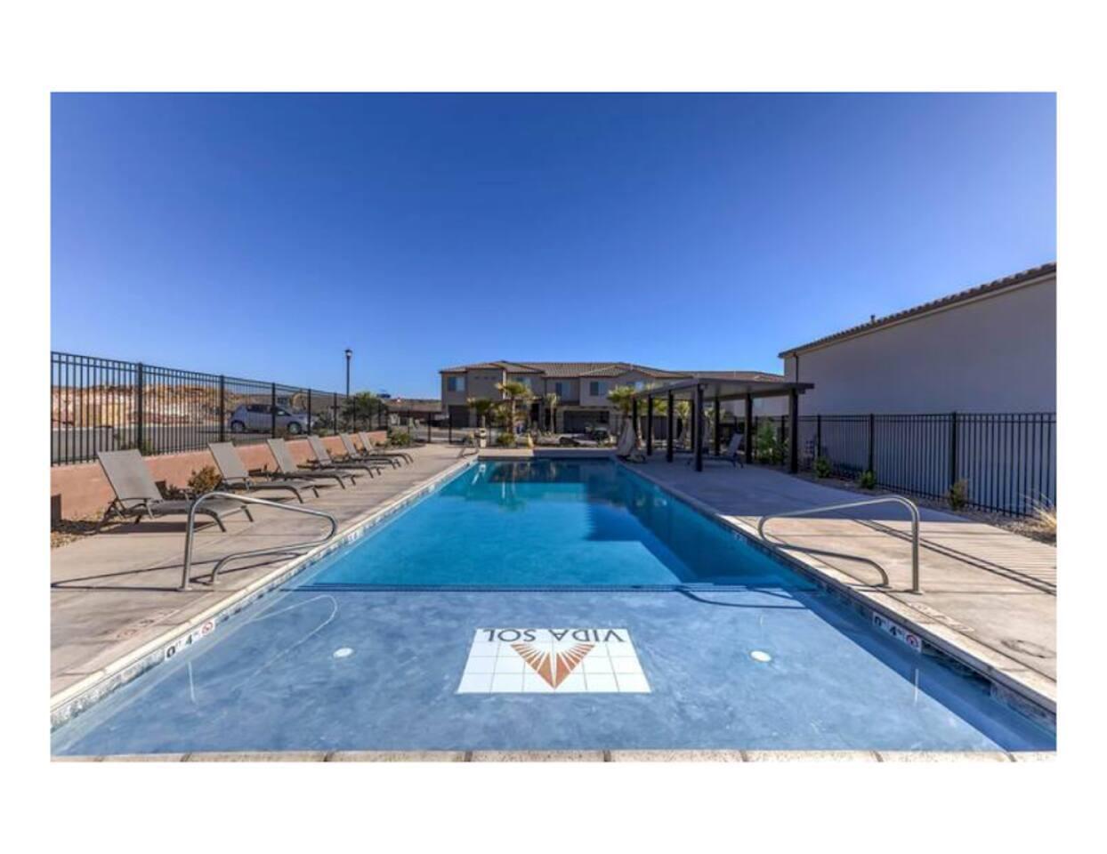 VIDA SOL VACATION TNHM - Residential
