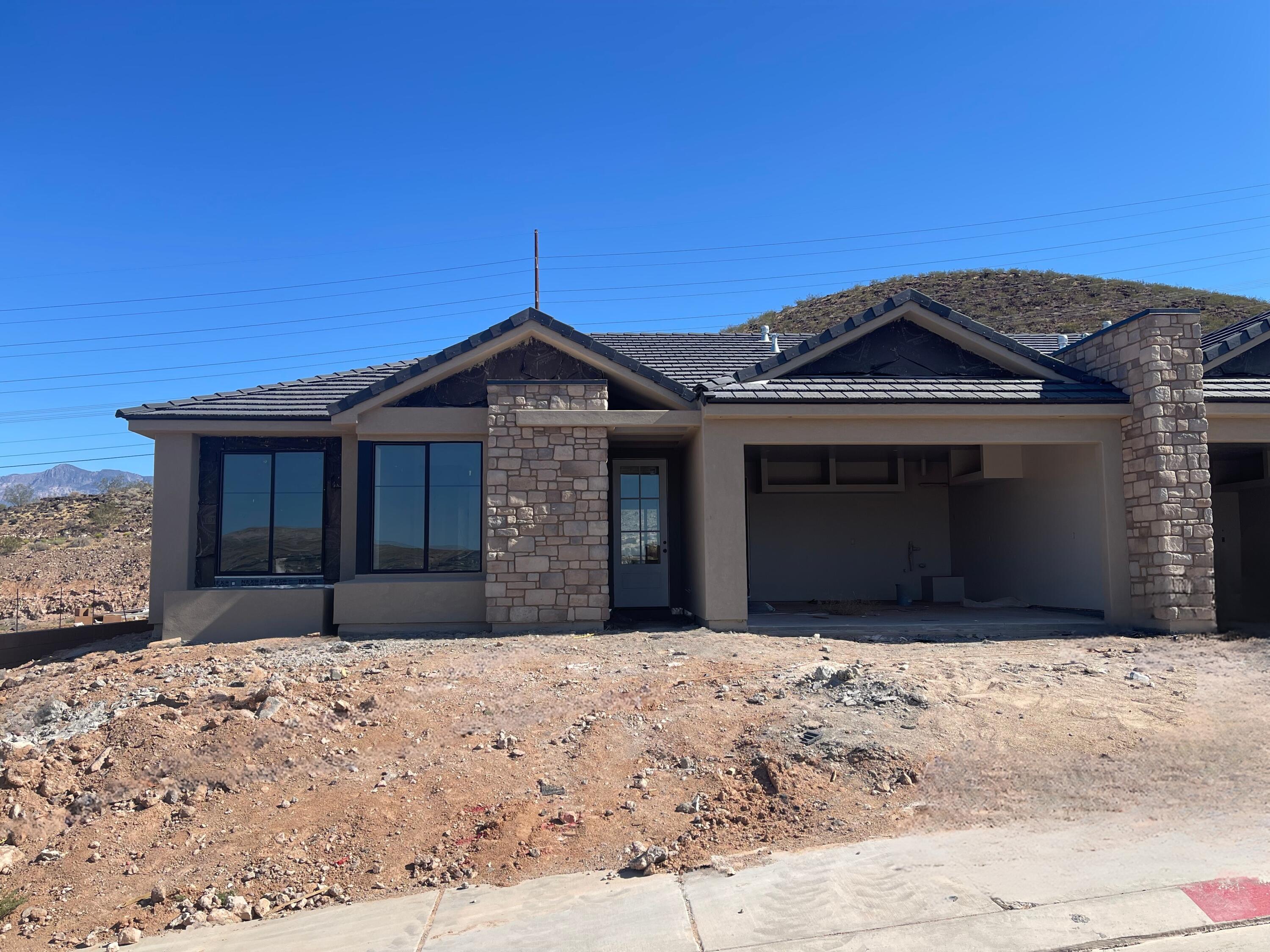 PAINTED SANDS - Residential