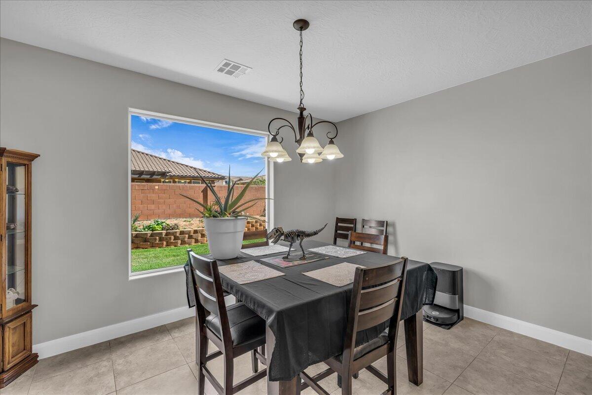 DIXIE SPRINGS - Residential