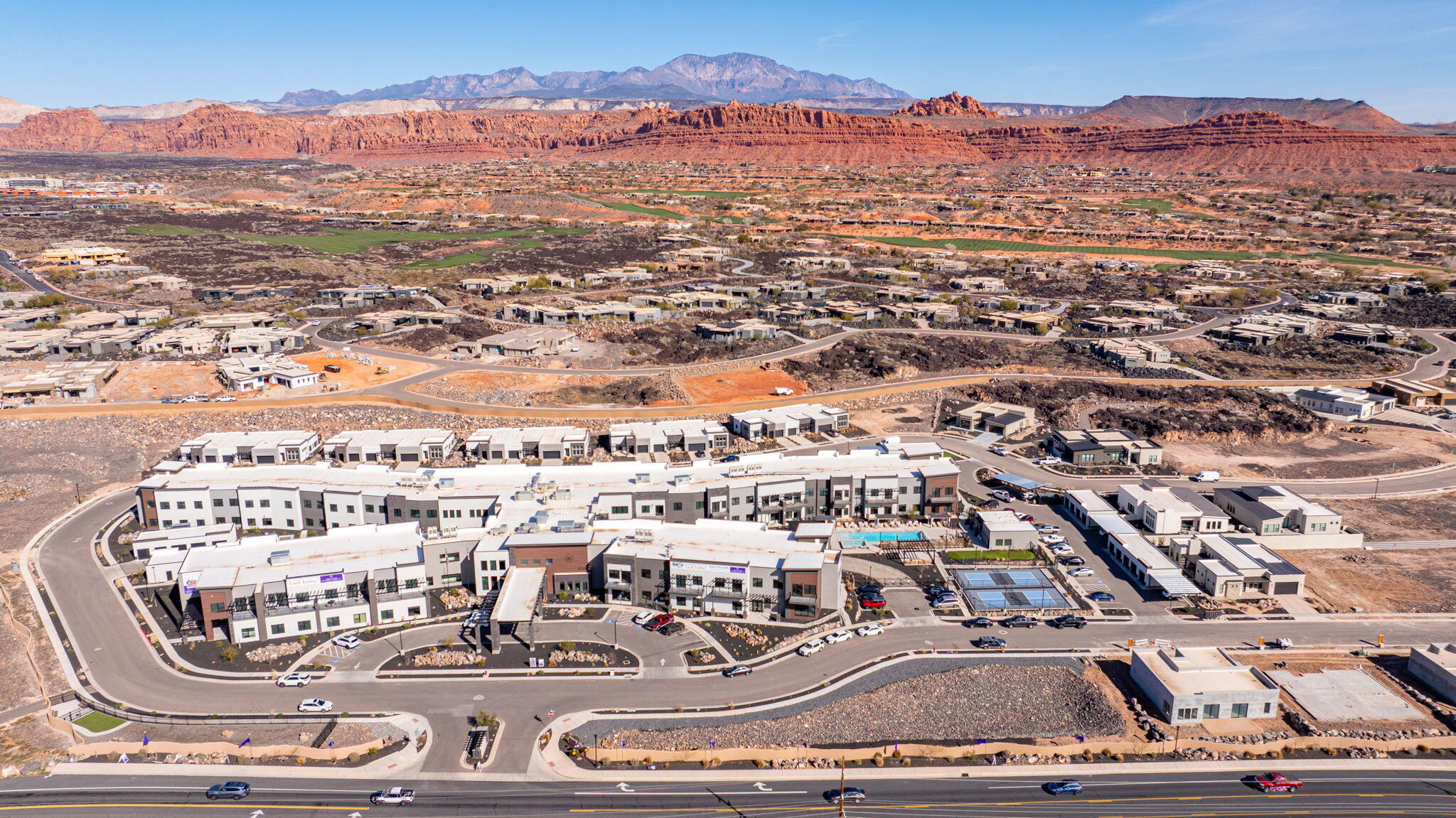 POINT AT SNOW CANYON - Residential