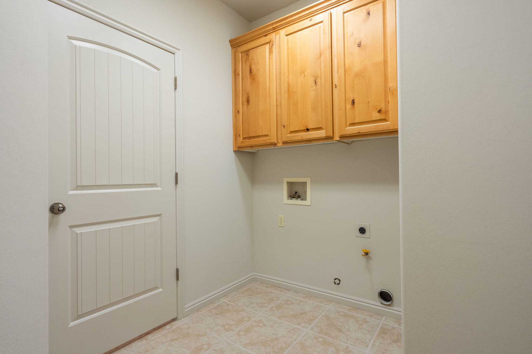 BLOOMINGTON HILLS - Residential