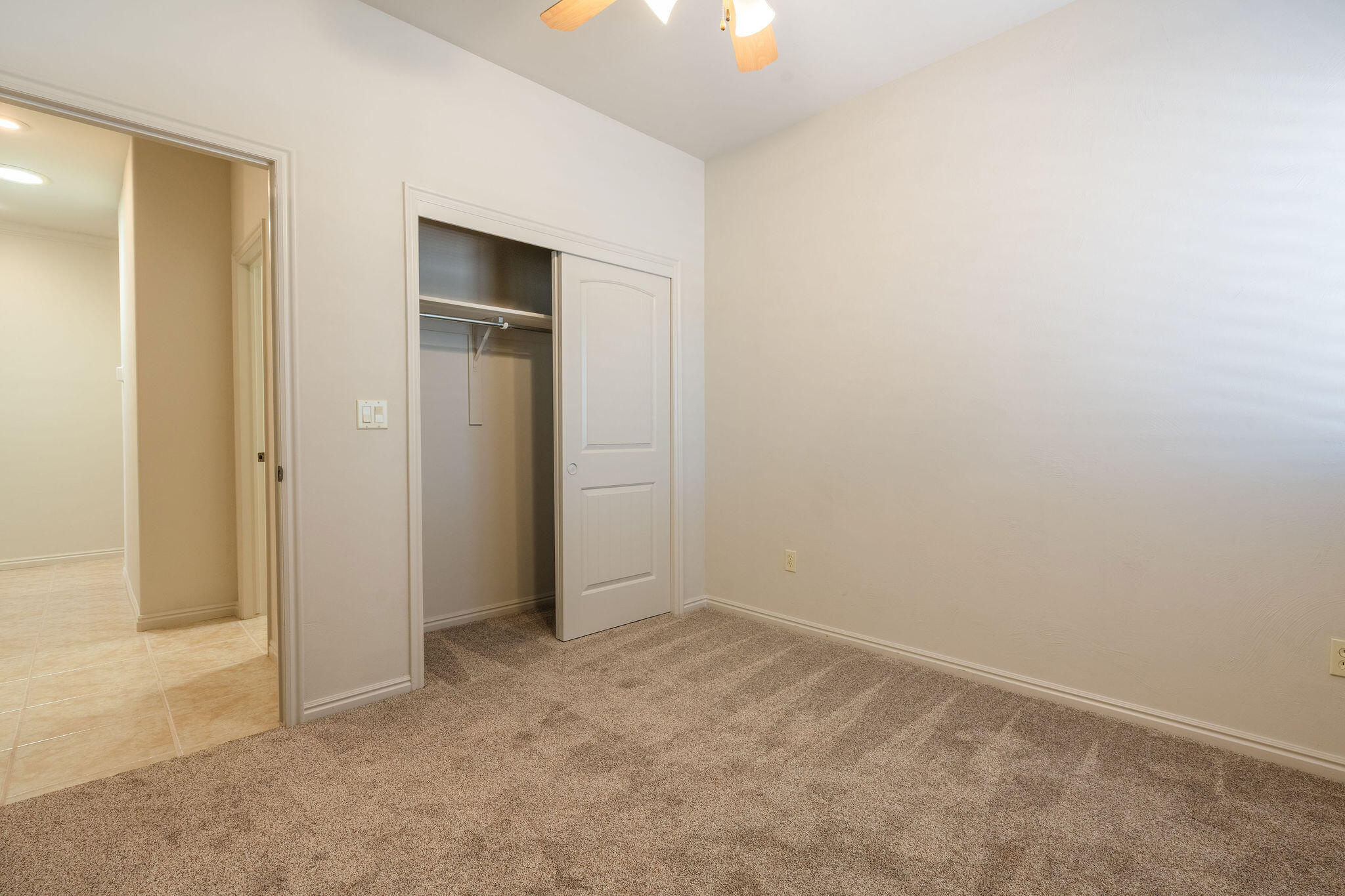BLOOMINGTON HILLS - Residential