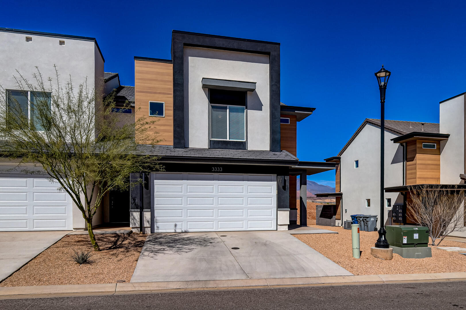 LABYRINTH PT AT LG VALLEY - Residential