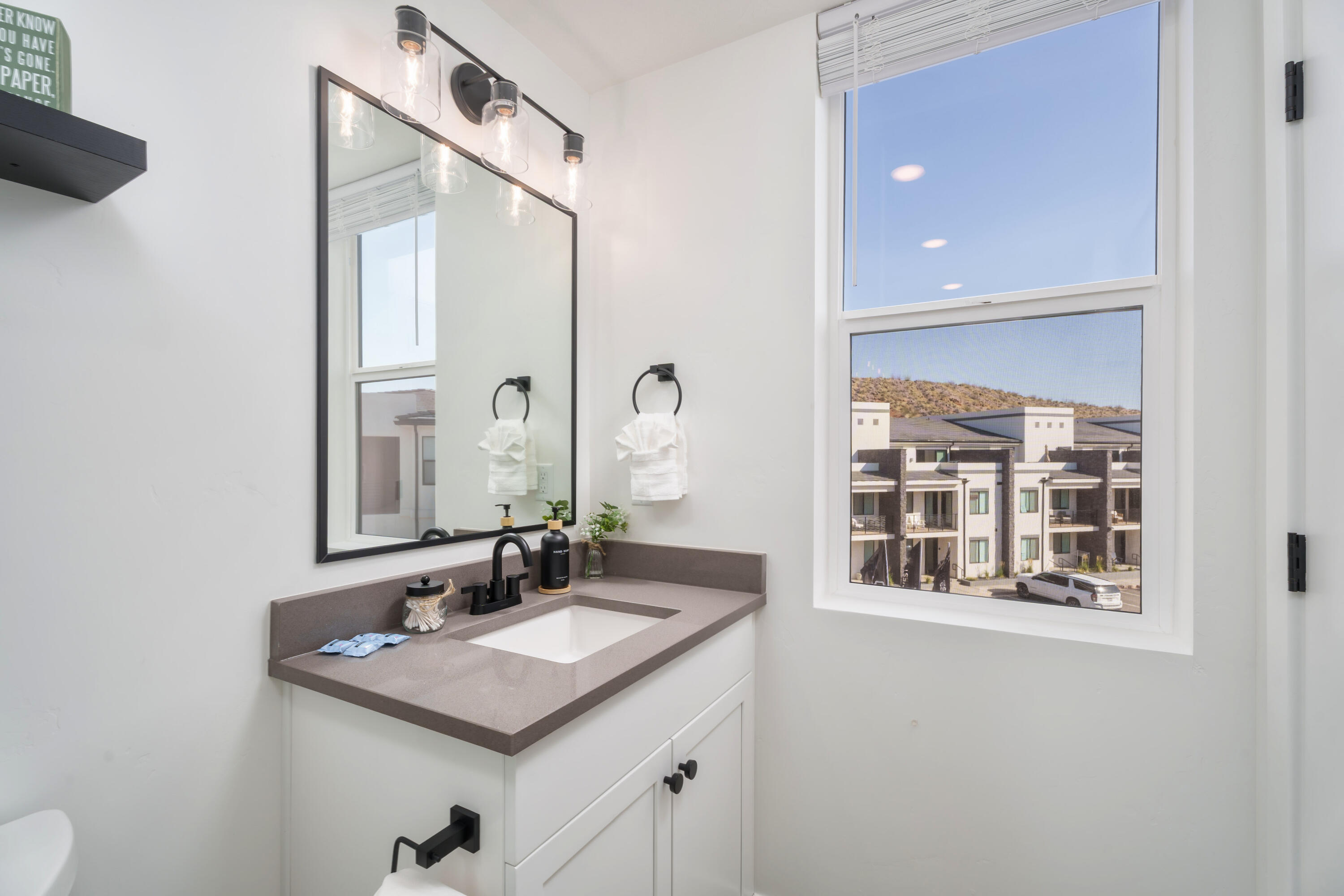 CORAL SPRINGS CONDOMINIUMS - Residential