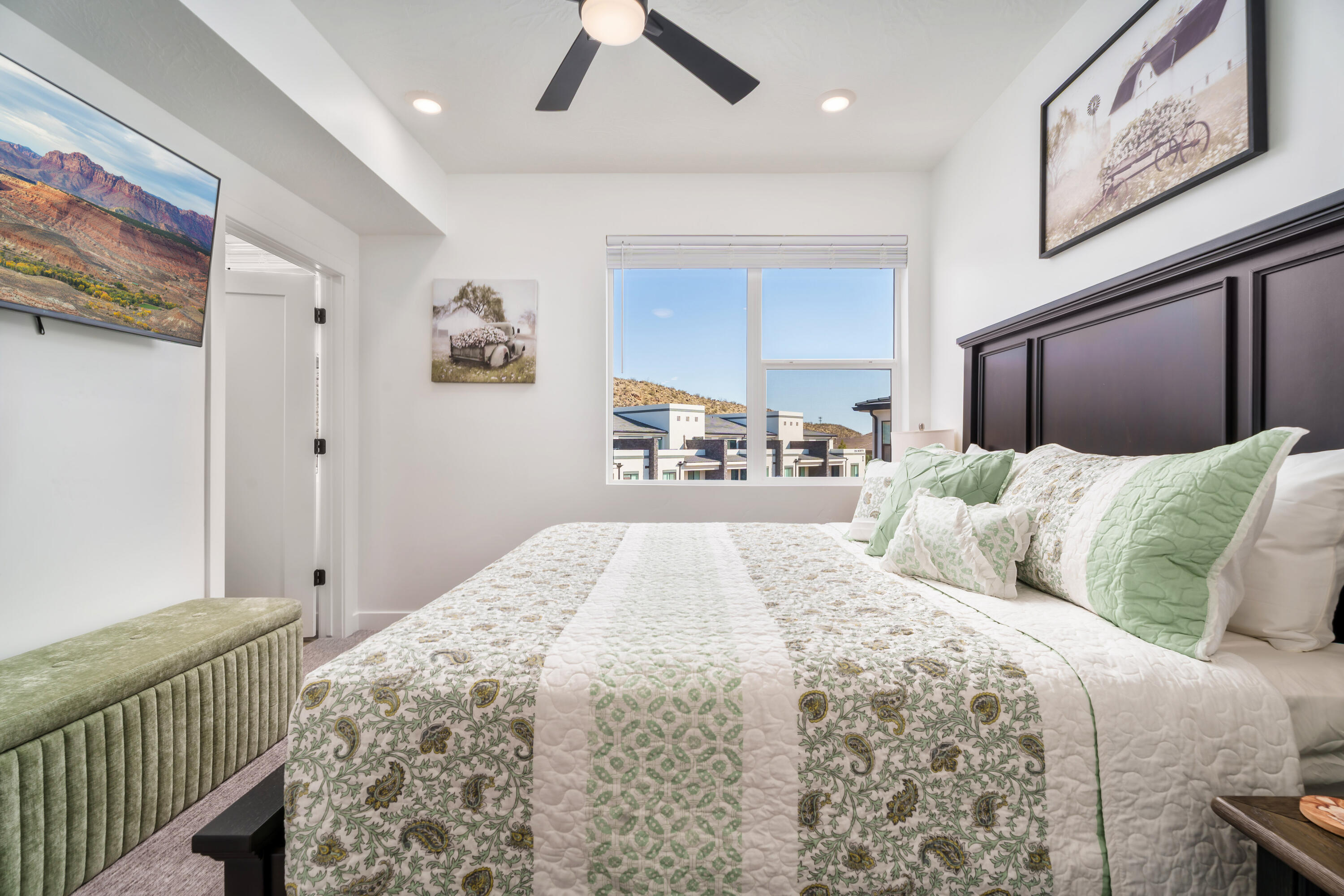 CORAL SPRINGS CONDOMINIUMS - Residential