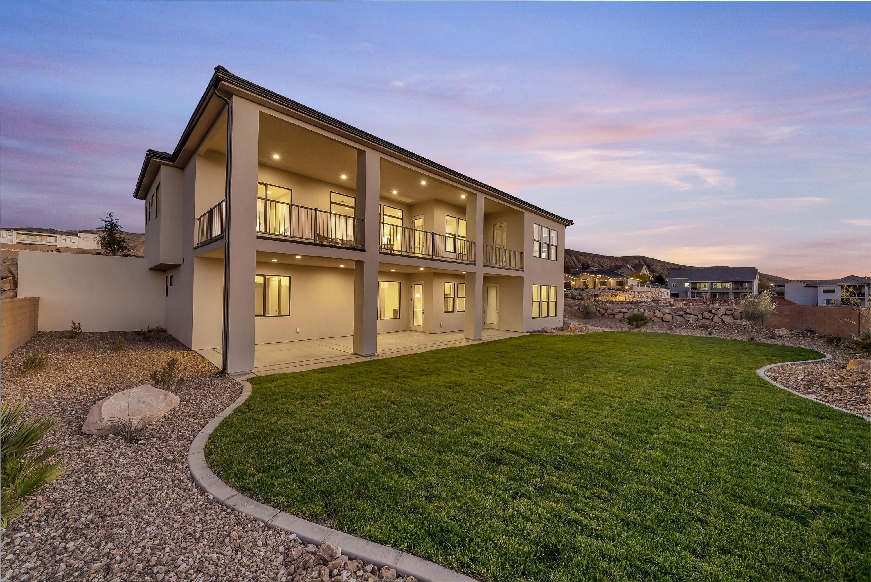 HEIGHTS AT WASHINGTON BENCH - Residential