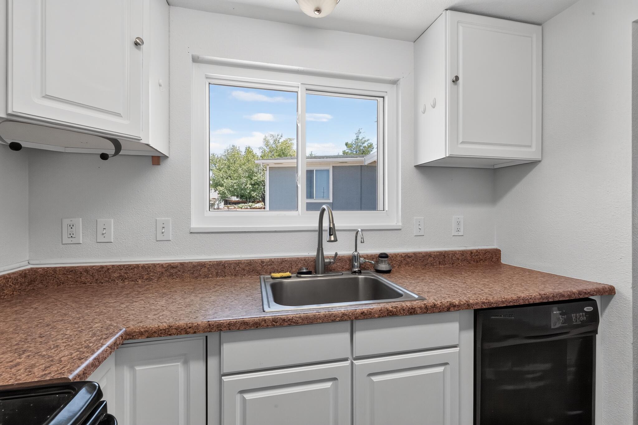 DIXIE SUNSHINE VILLAGE - Residential