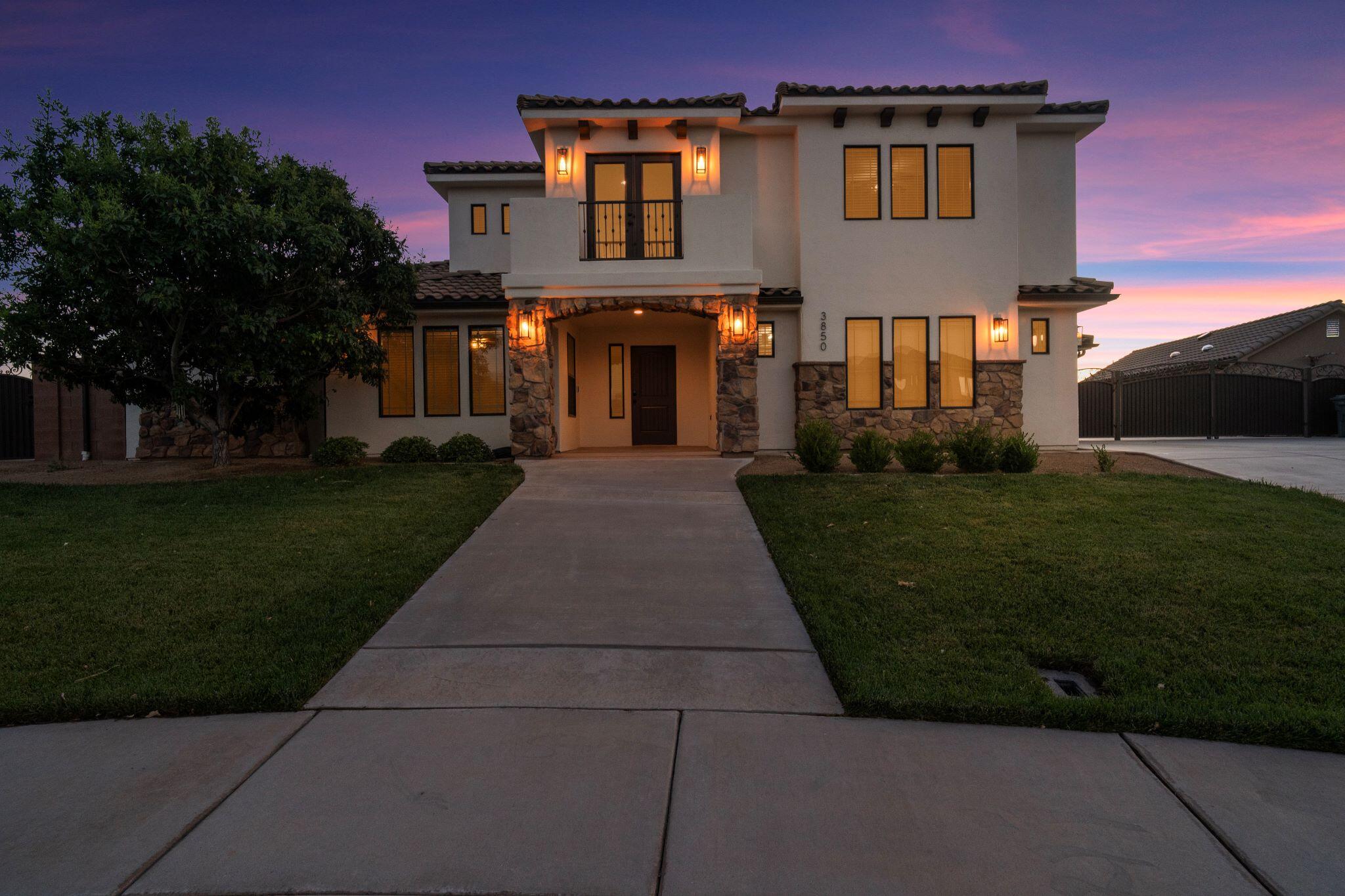 STONEHEDGE AT THE WASHINGTON BENCH - Residential