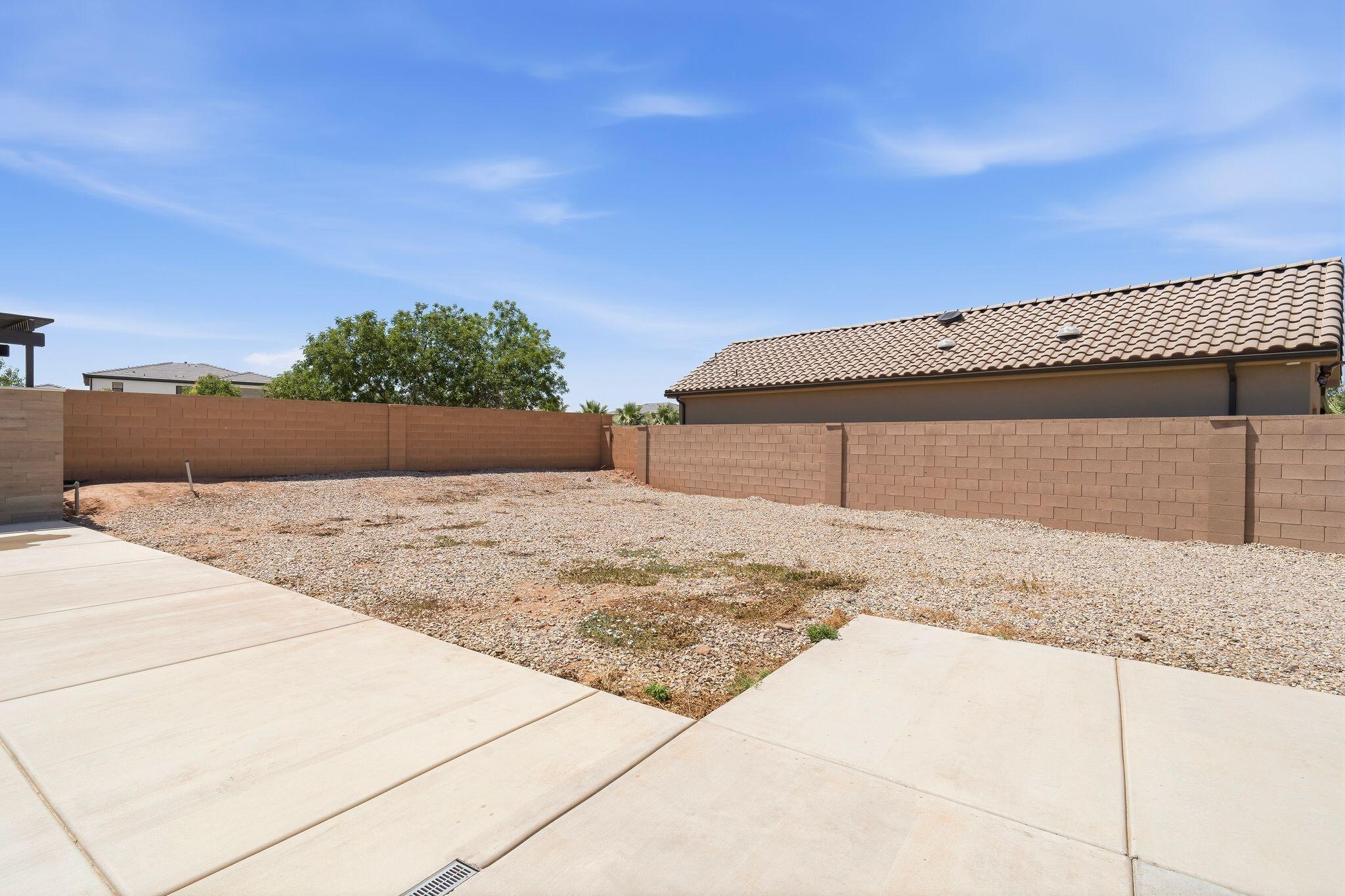 STONEHEDGE AT THE WASHINGTON BENCH - Residential