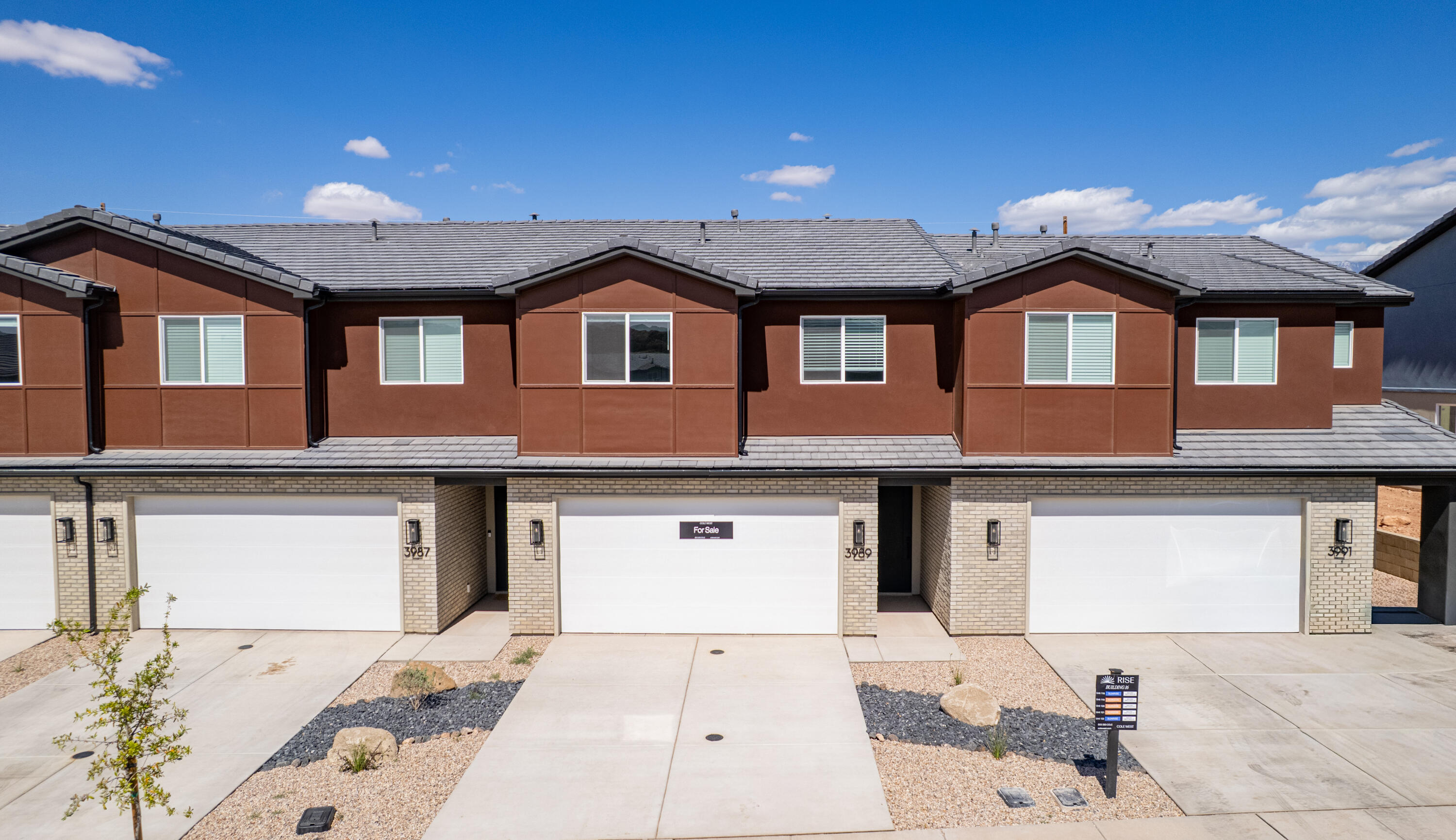 RISE AT CORAL CANYON - Residential