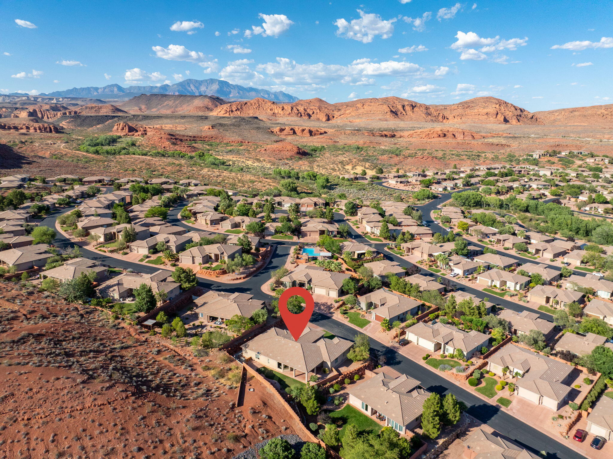 PARADISE CANYON - Residential