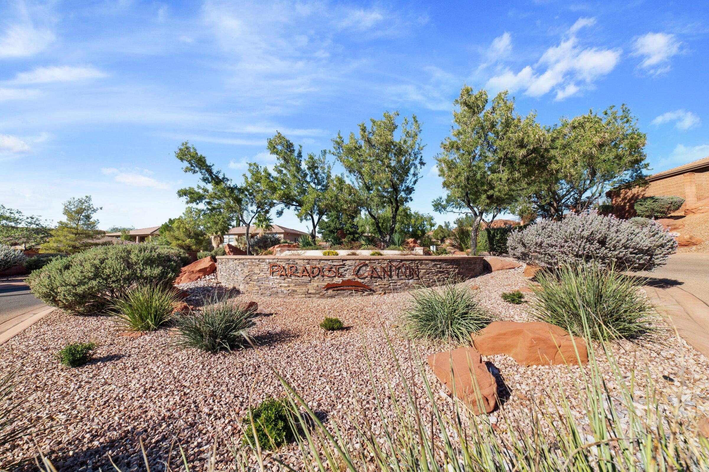 PARADISE CANYON - Residential