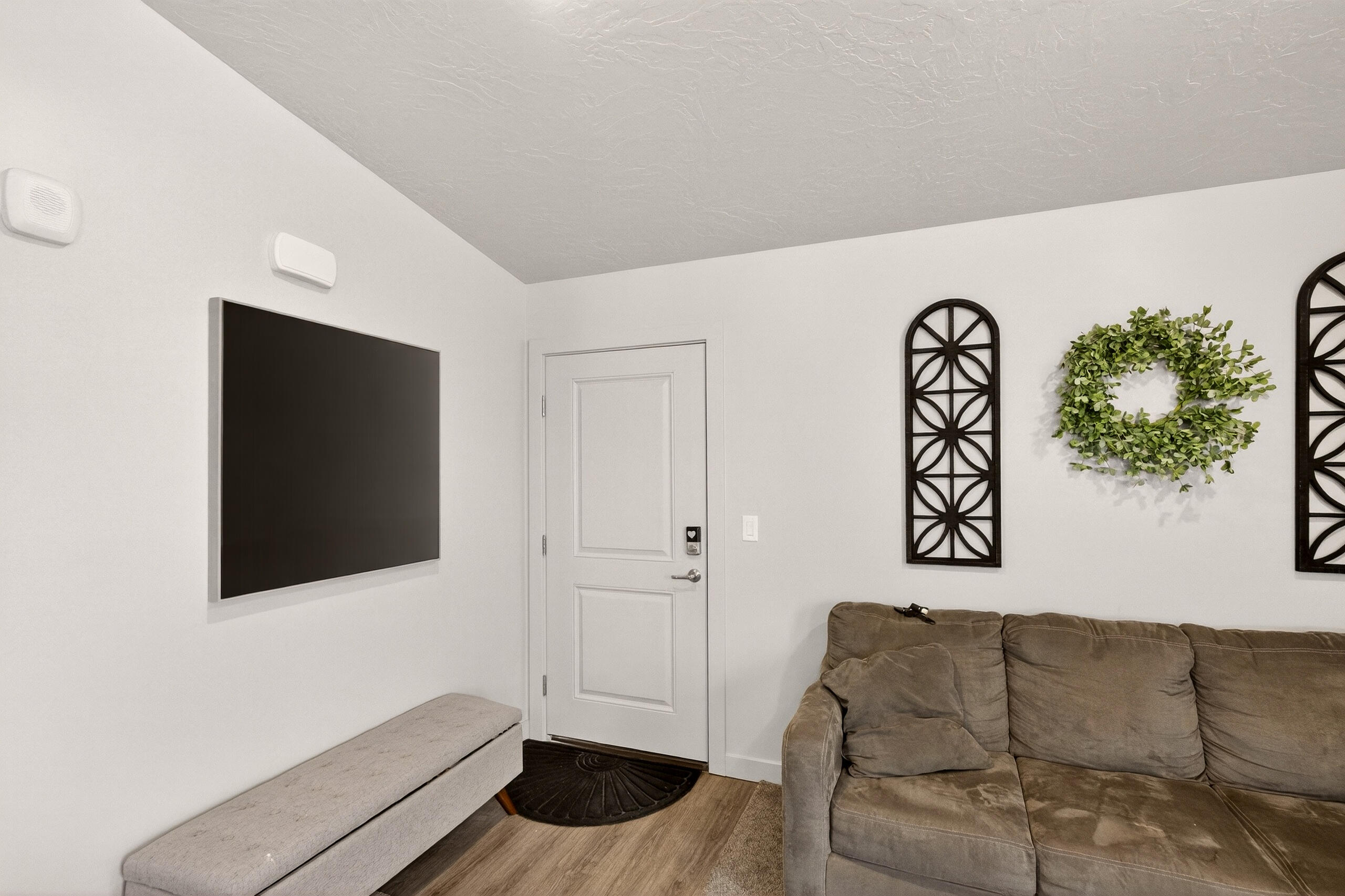 LONE ROCK CONDOS - Residential