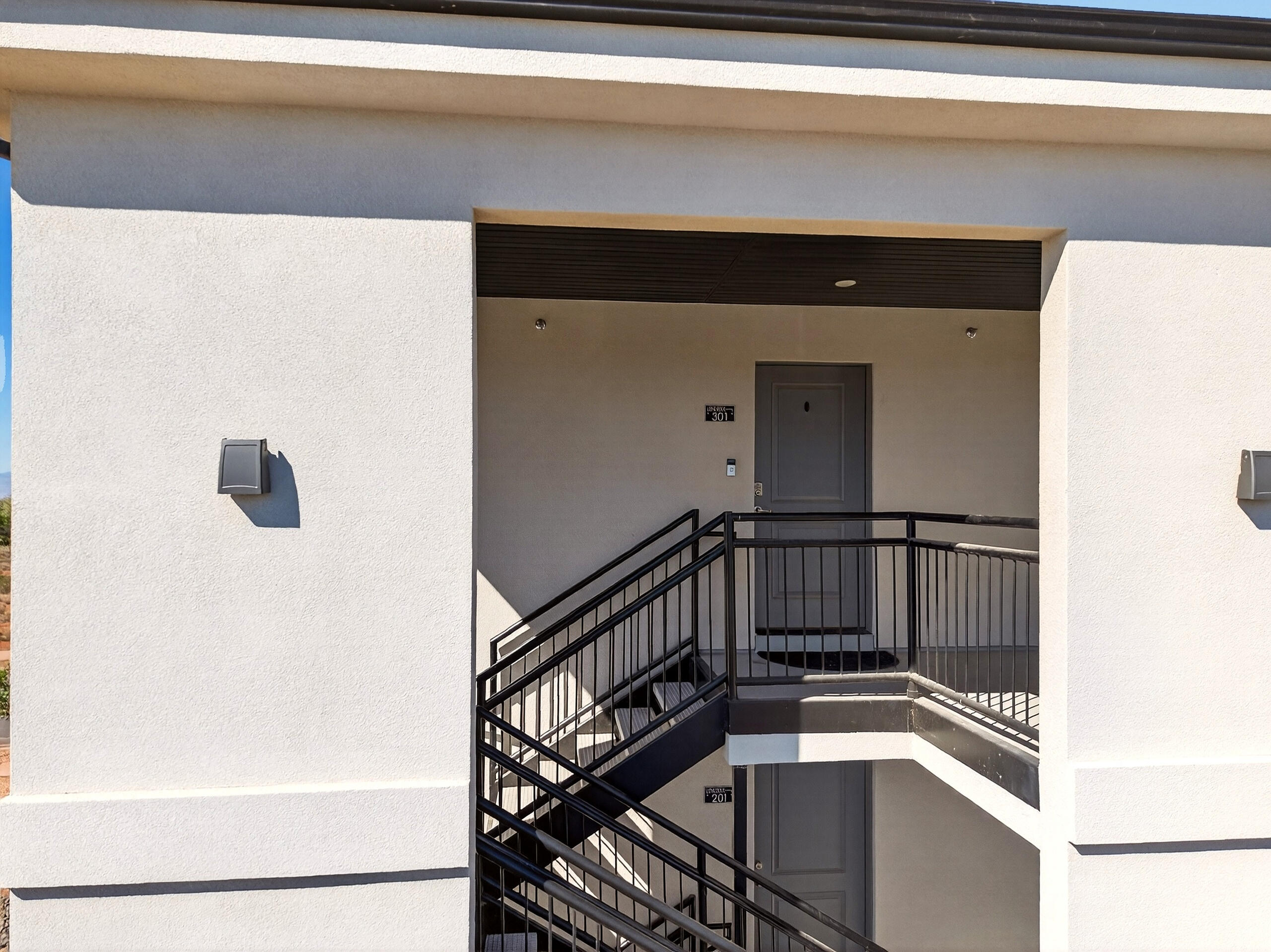 LONE ROCK CONDOS - Residential