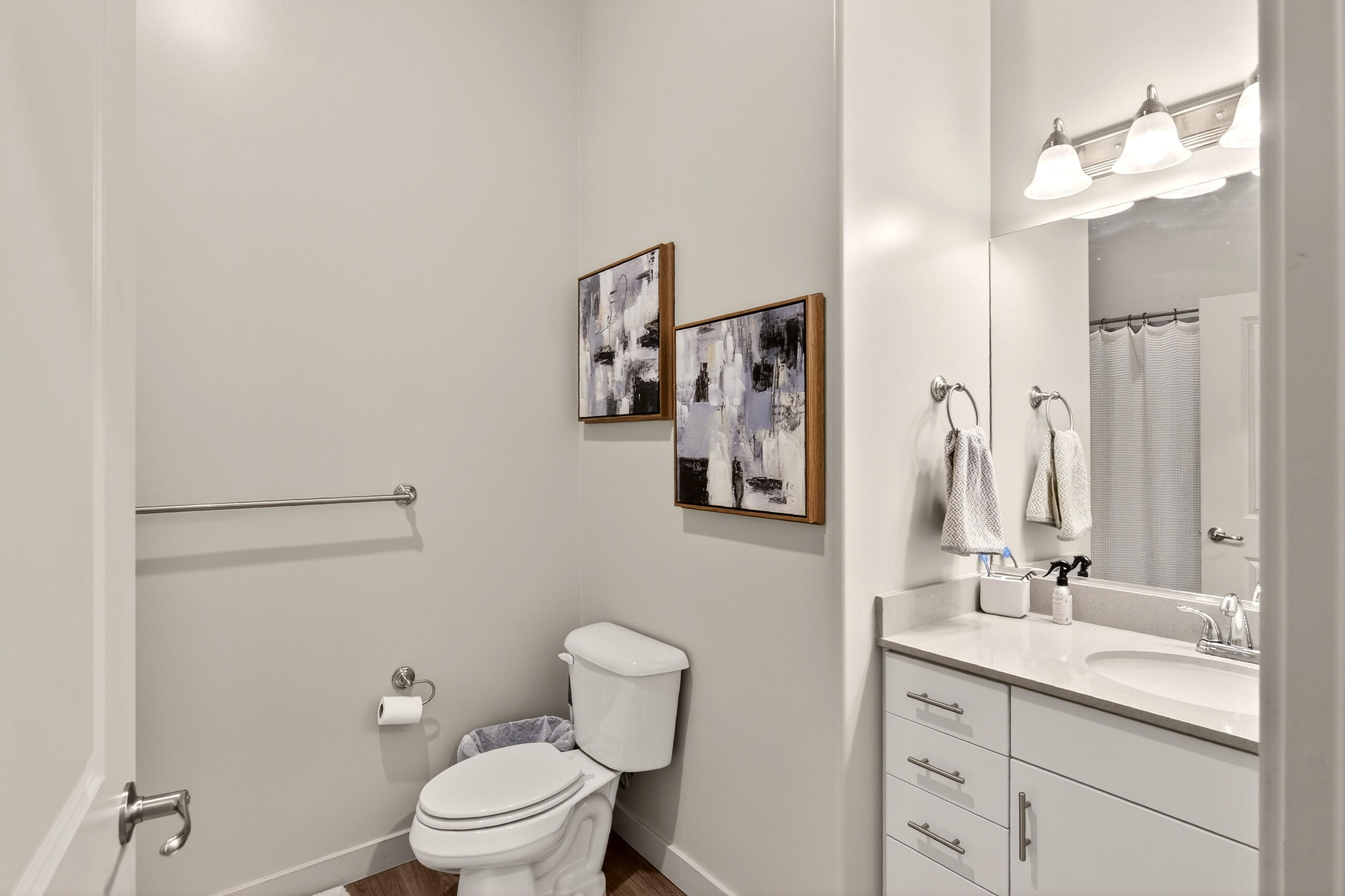 LONE ROCK CONDOS - Residential