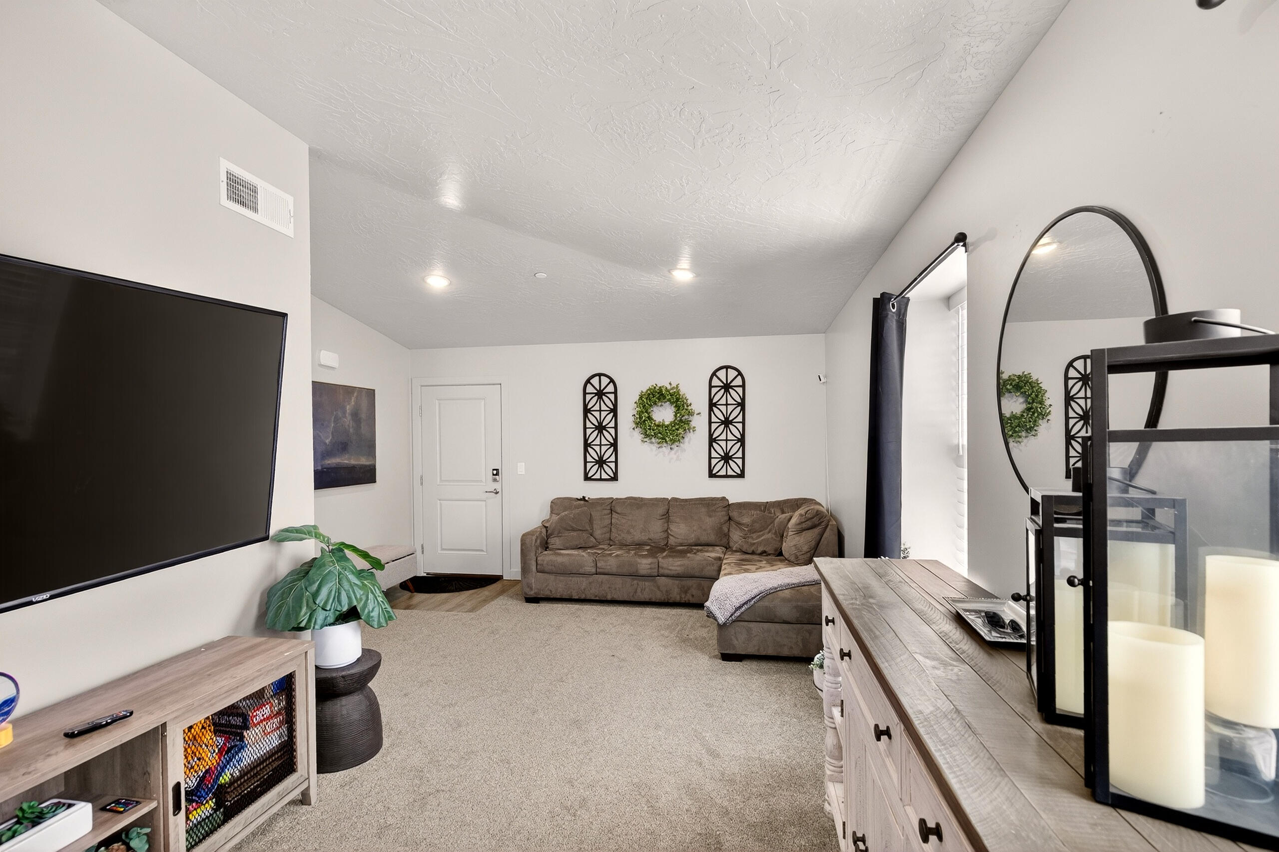 LONE ROCK CONDOS - Residential