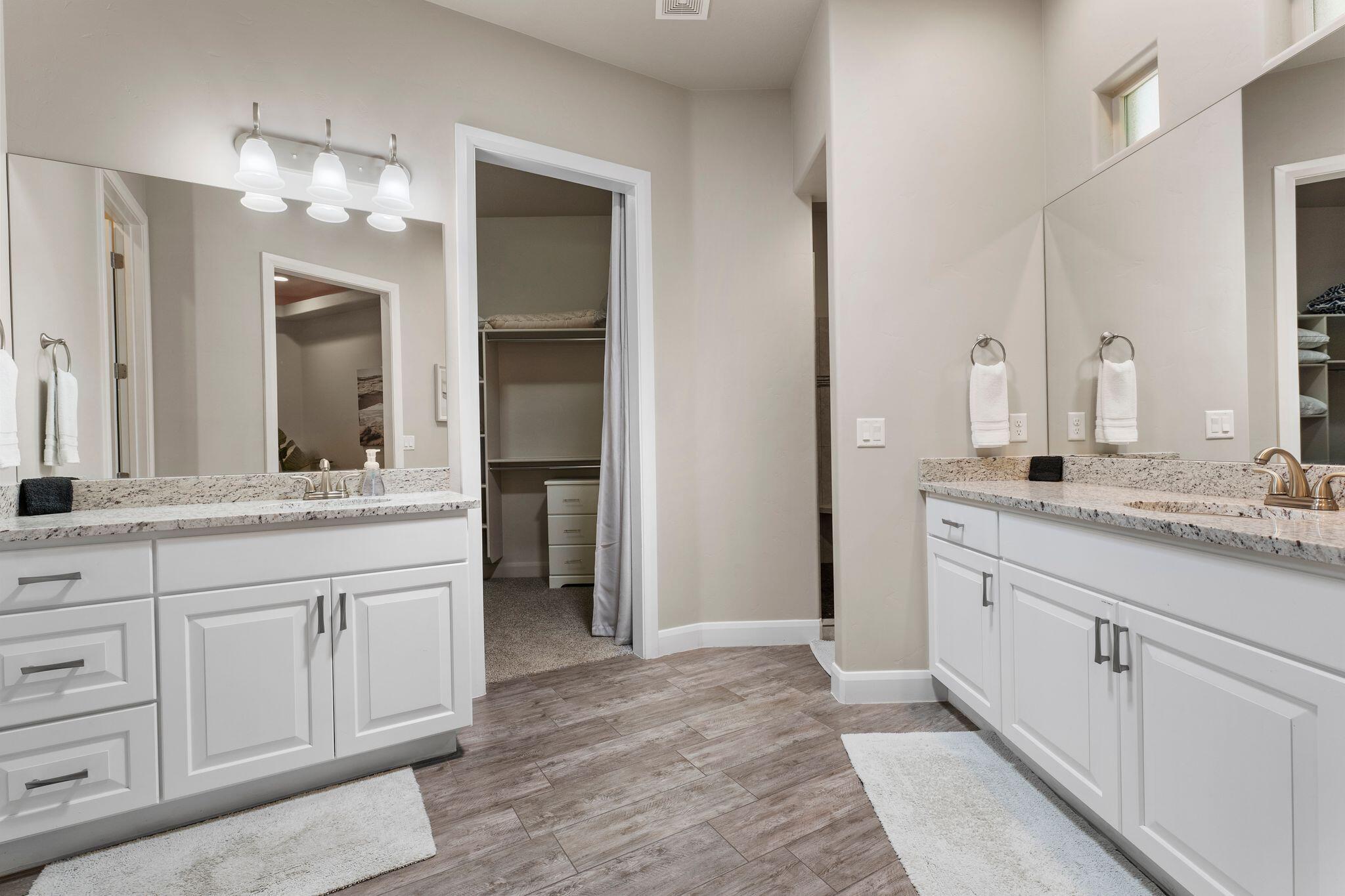 RETREAT AT SAND HOLLOW RESORT - Residential